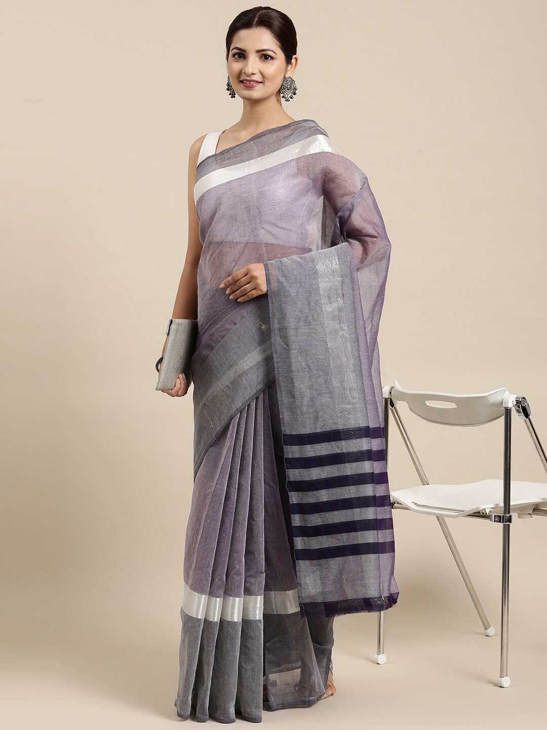 

The Chennai Silks Women Grey & Silver-Toned Zari Pure Cotton Venkatgiri Saree