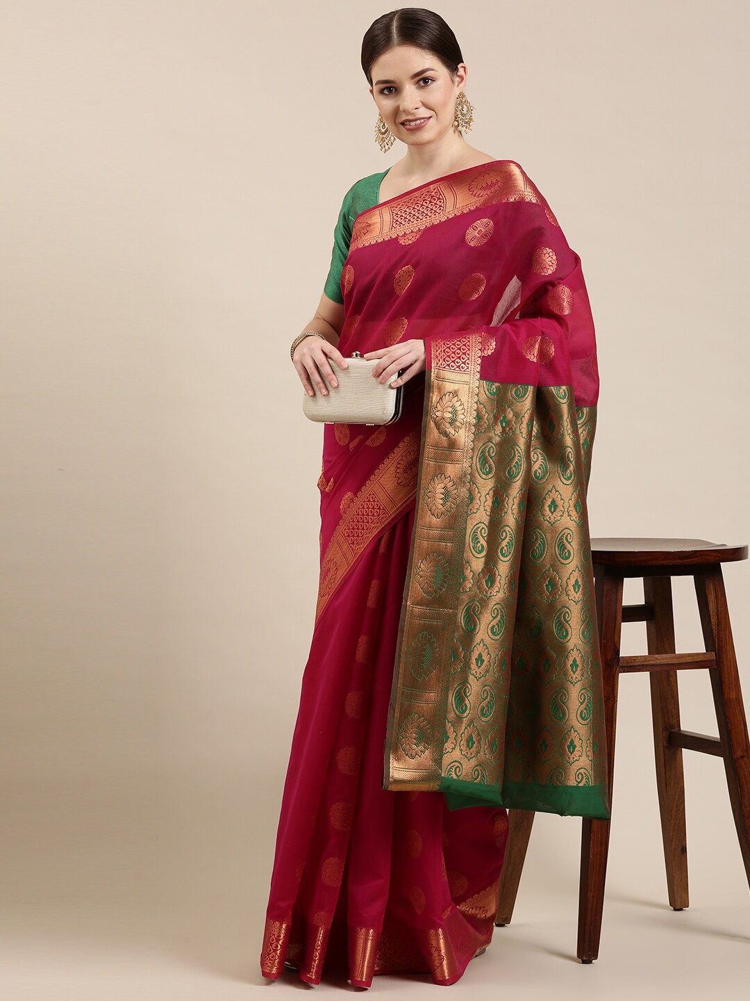 

The Chennai Silks Magenta & Green Ethnic Motifs Zari Silk Cotton Maheshwari Saree