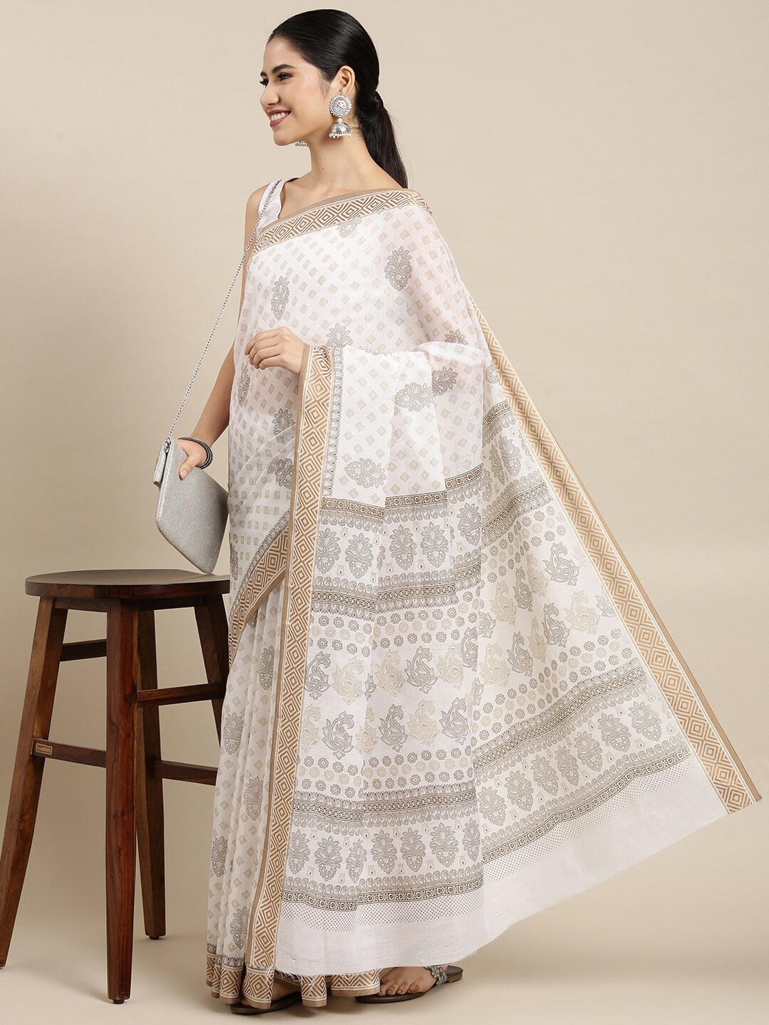 

The Chennai Silks White & Brown Floral Zari Pure Cotton Fusion Saree