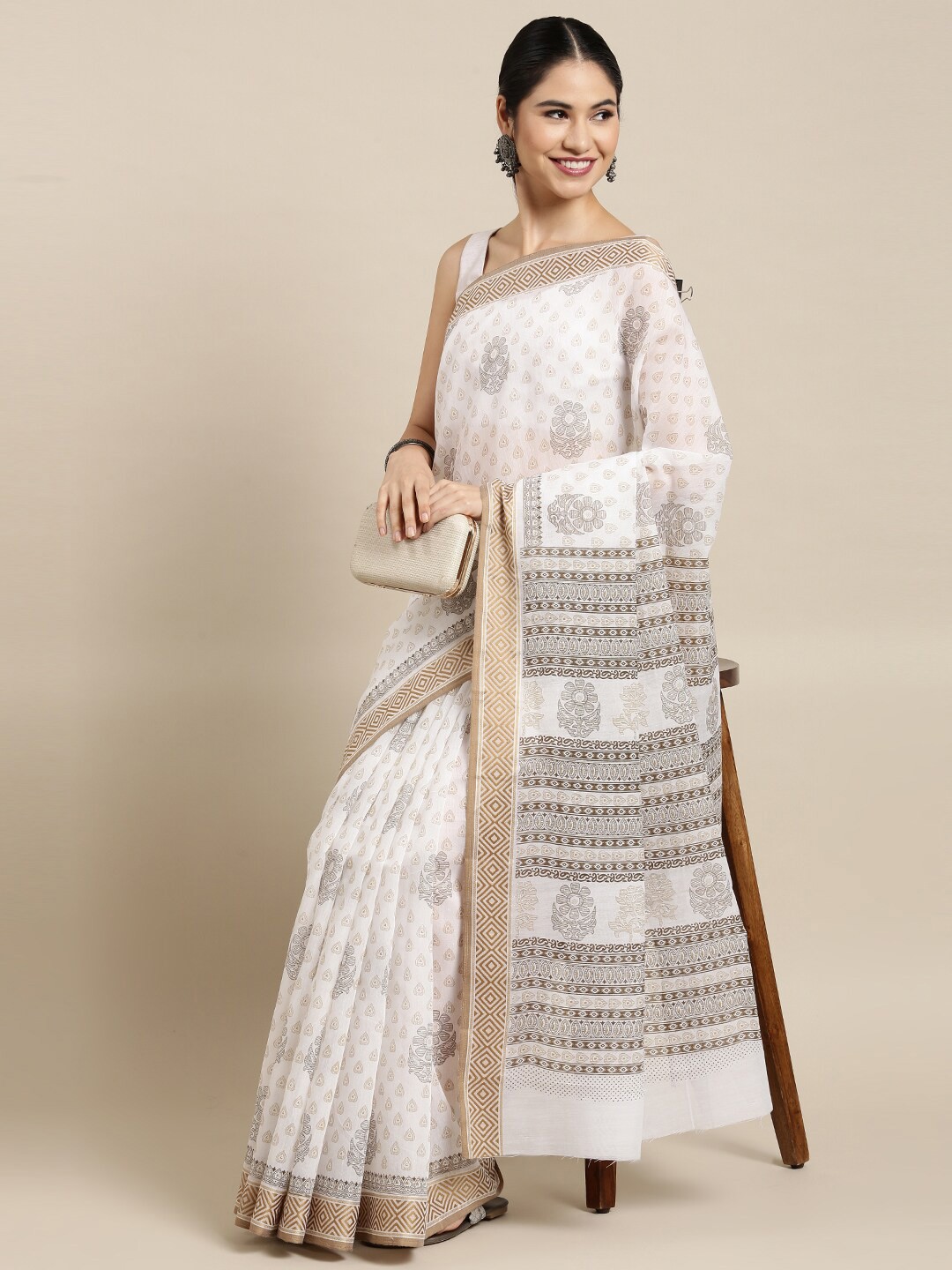 

The Chennai Silks White & Brown Floral Pure Cotton Saree