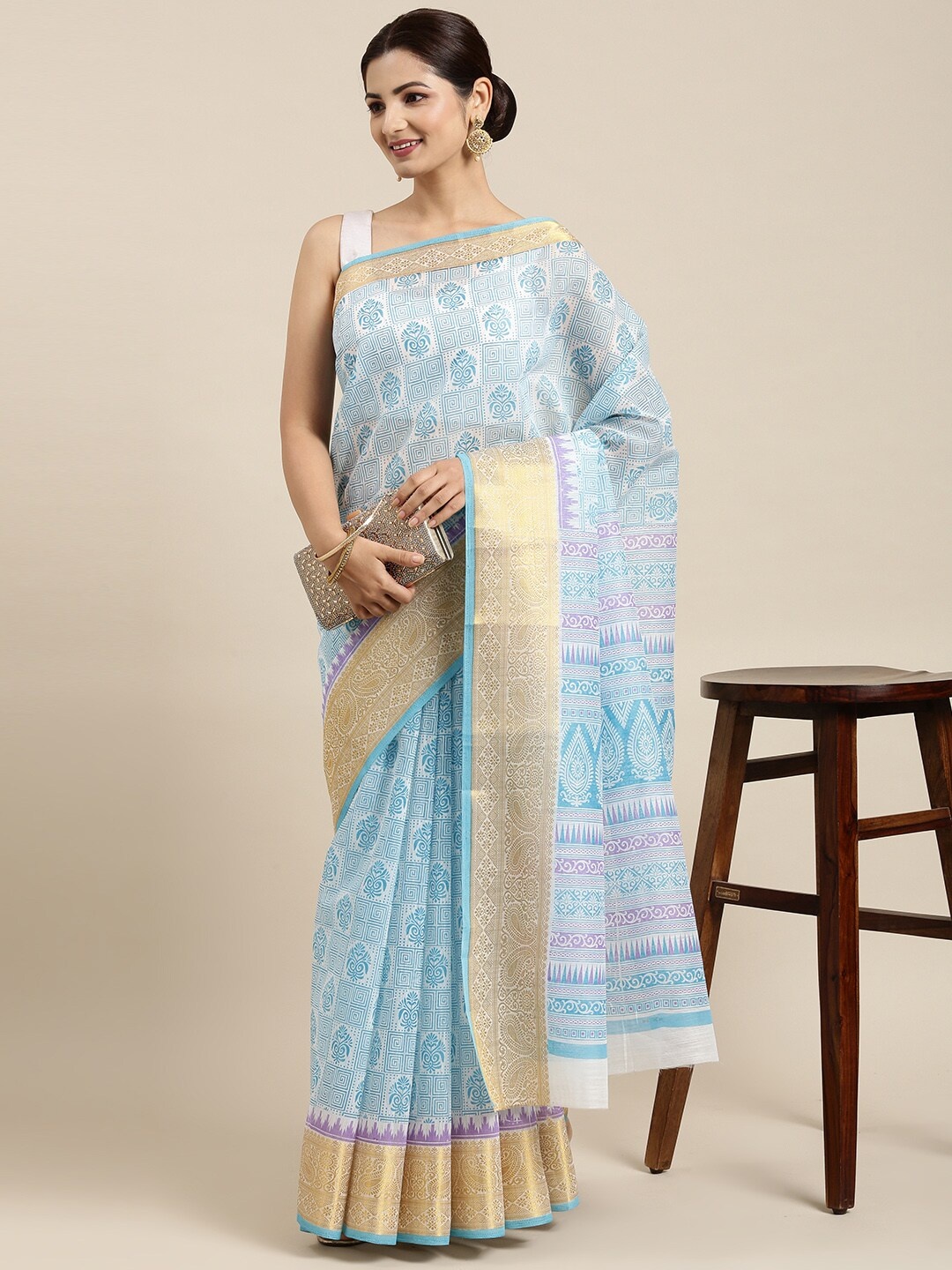 

The Chennai Silks Blue & White Floral Zari Pure Cotton Fusion Saree