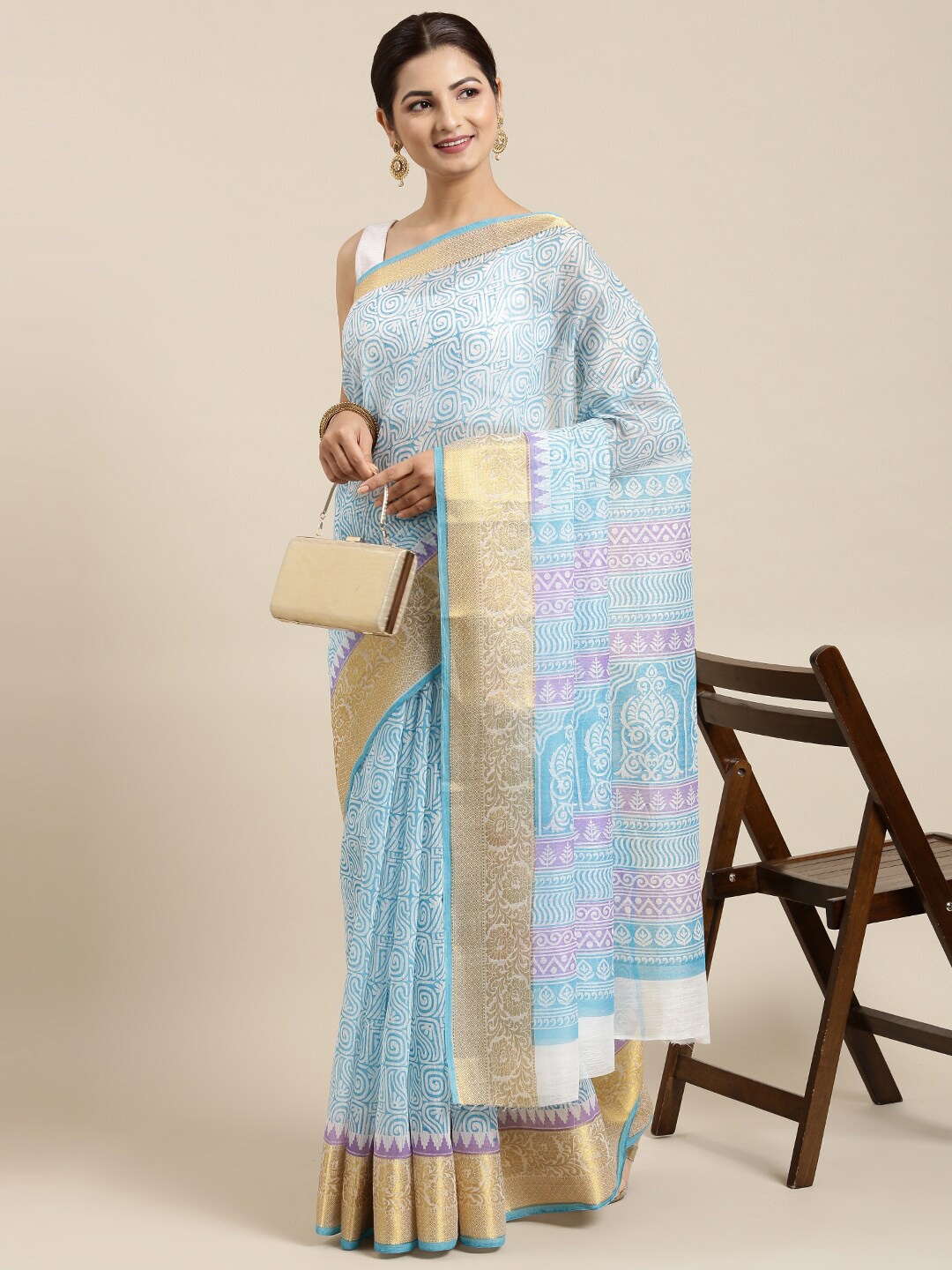 

The Chennai Silks Blue & Gold-Toned Floral Zari Pure Cotton Fusion Saree