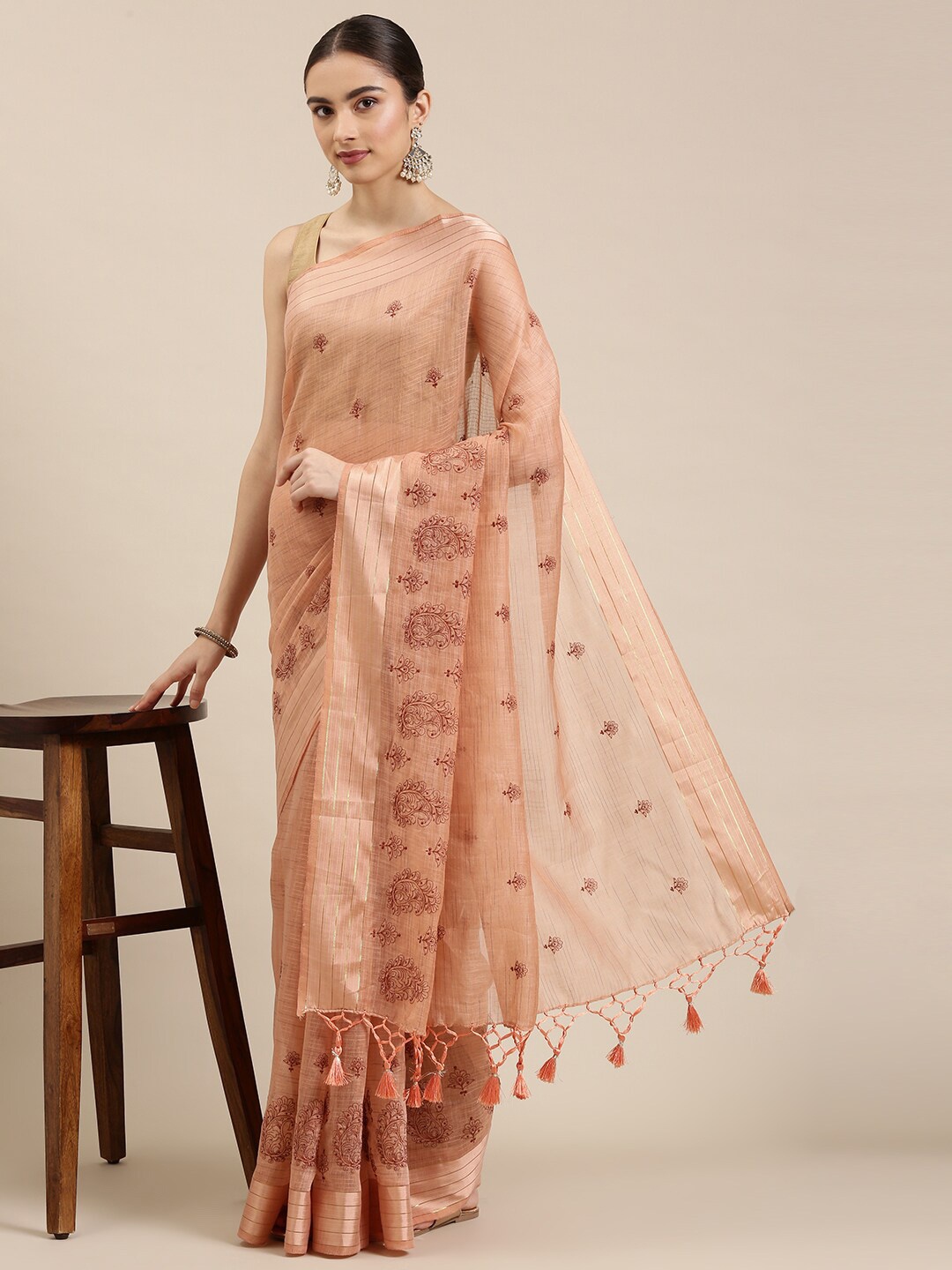 

The Chennai Silks Peach-Coloured Paisley Embroidered Pure Cotton Fusion Saree