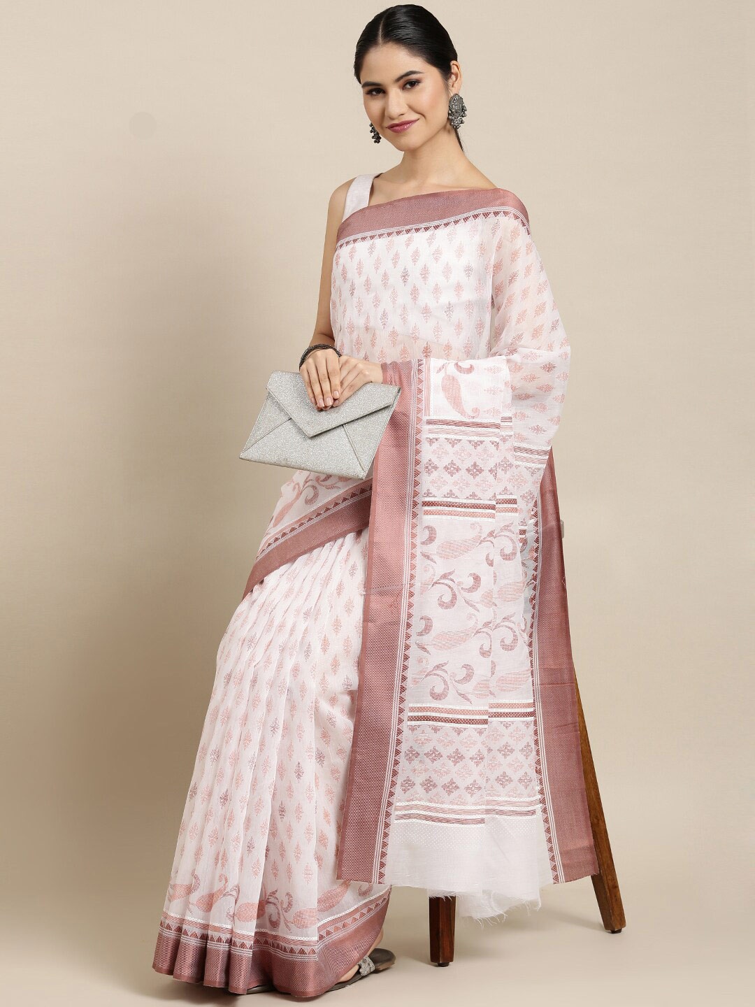 

The Chennai Silks White & Mauve Floral Pure Cotton Saree