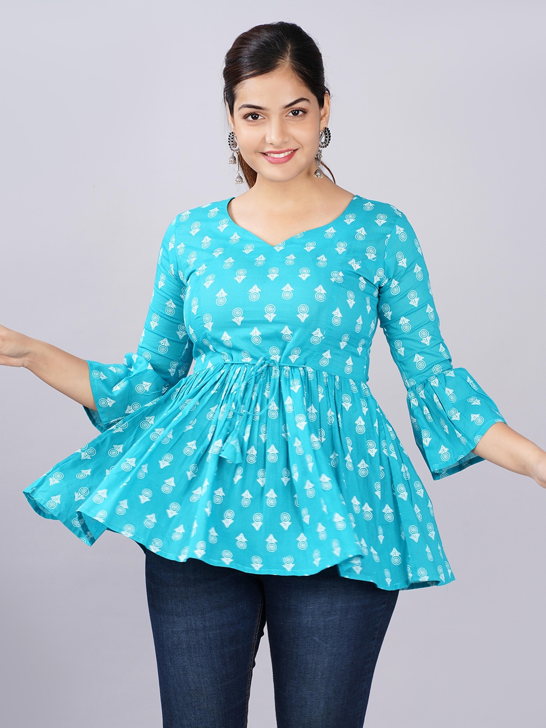 

CHRISTEENA Teal & White Floral Printed Cotton Empire Top