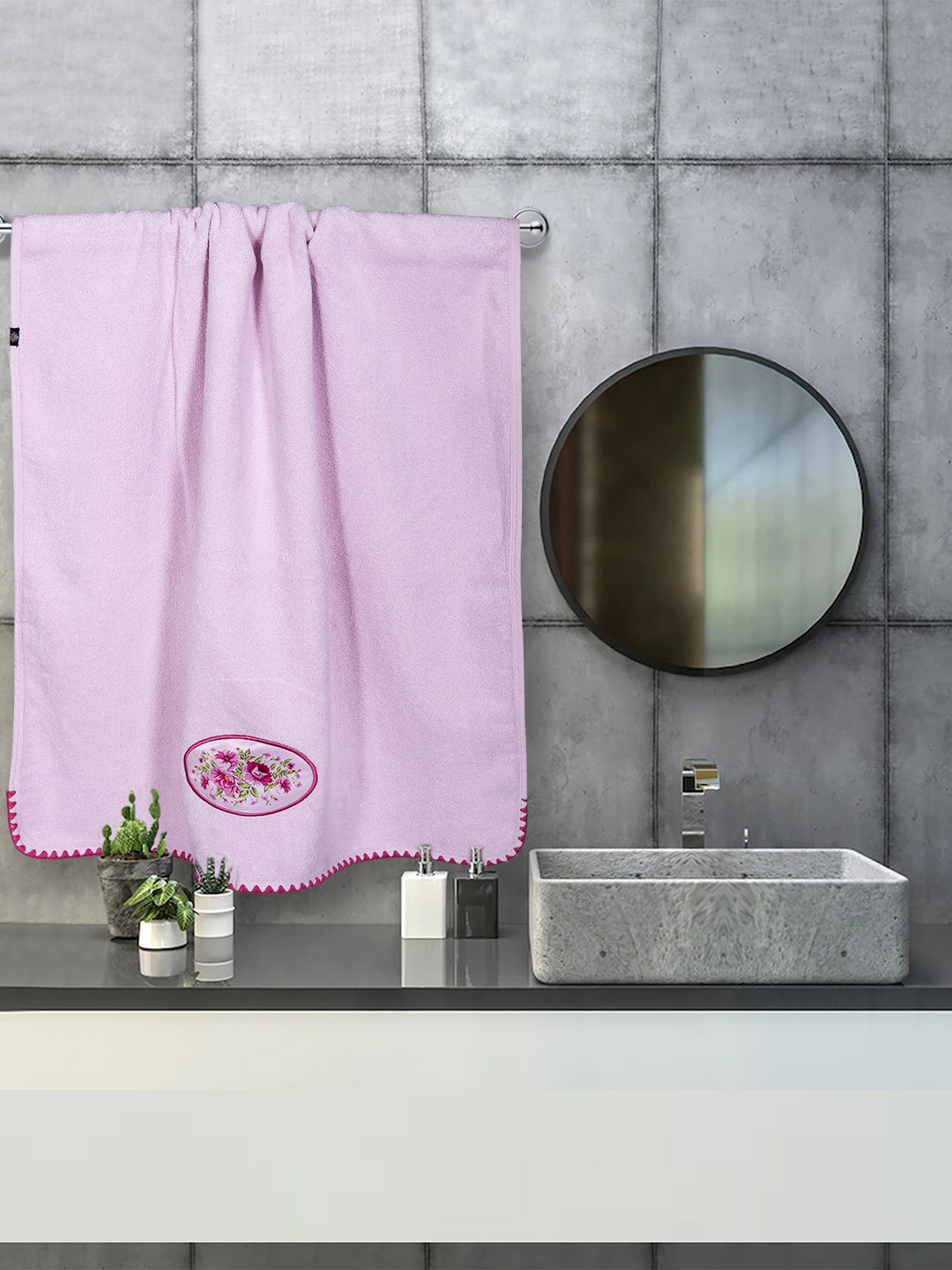 

RANGOLI Pink Solid 460 GSM Pure Cotton Bath Towel