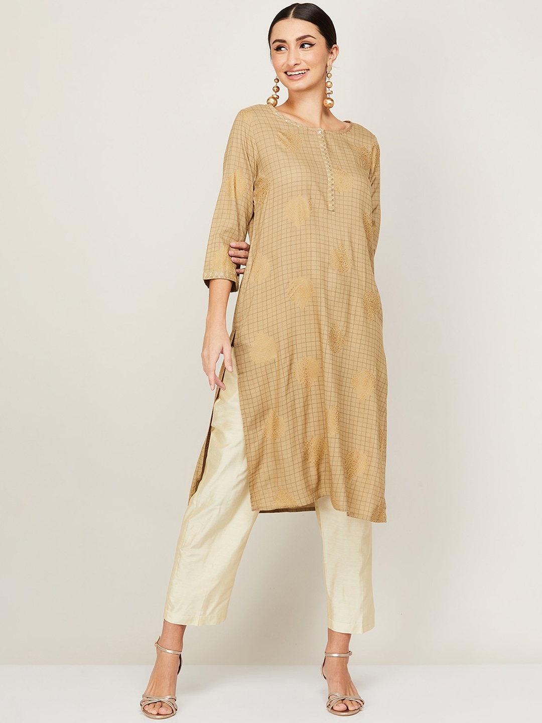 

Melange by Lifestyle Women Brown Embellished Straight Kurta