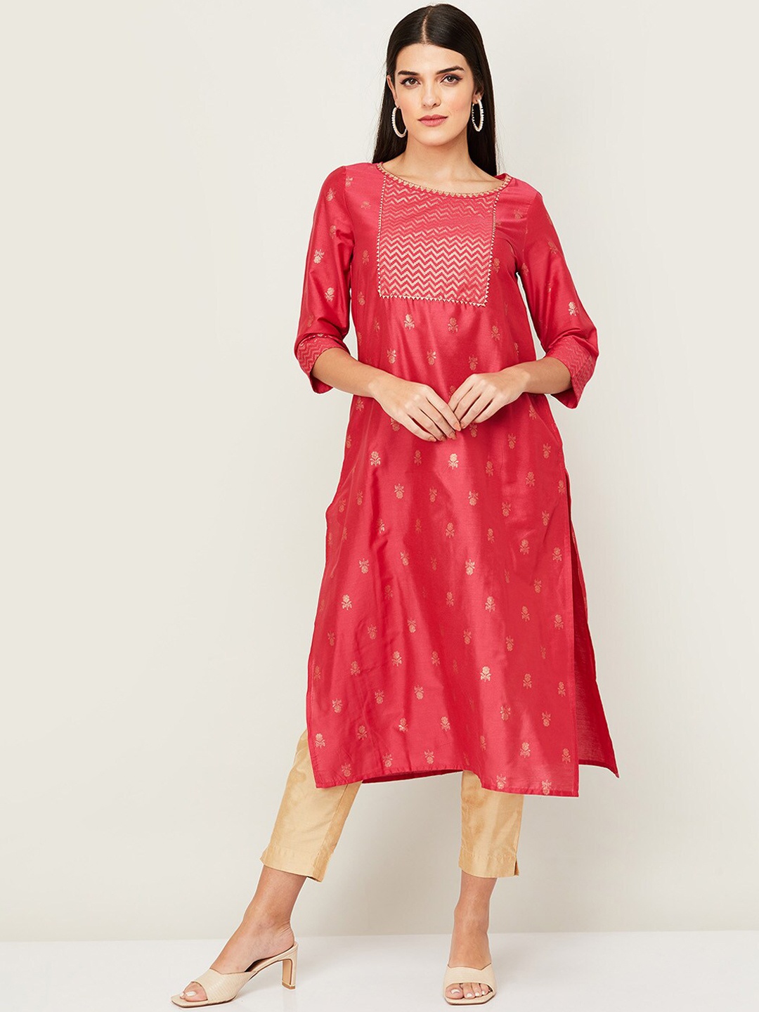 

Melange by Lifestyle Women Pink Ethnic Motifs Printed Gotta Patti Kurta