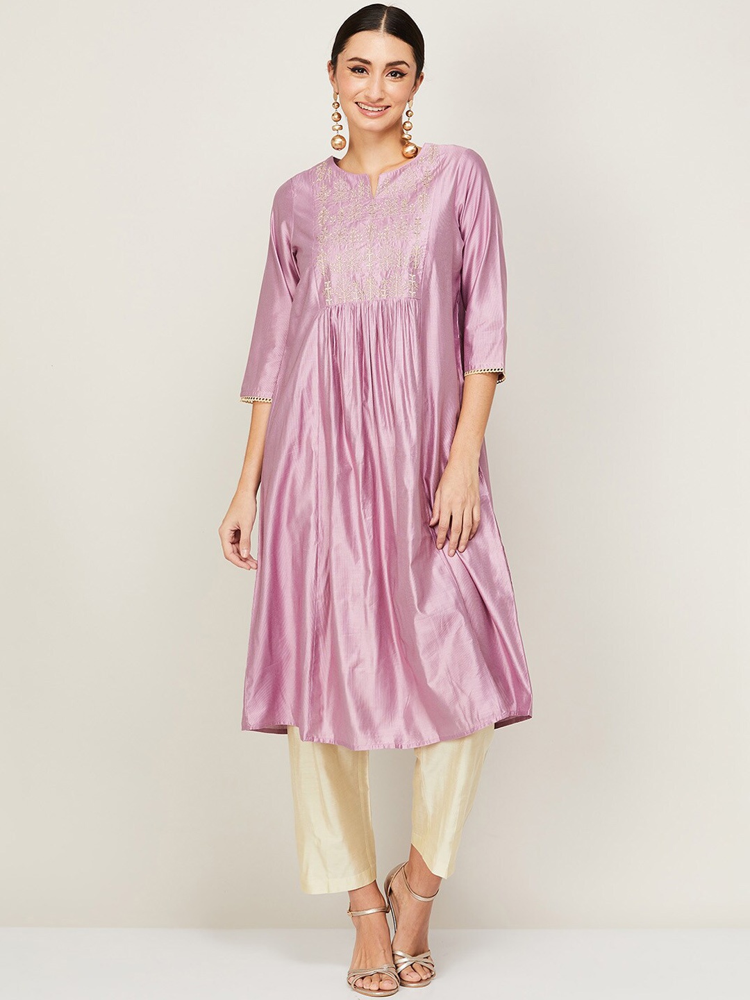 

Melange by Lifestyle Women Purple Ethnic Motifs Embroidered Keyhole Neck Anarkali Kurta