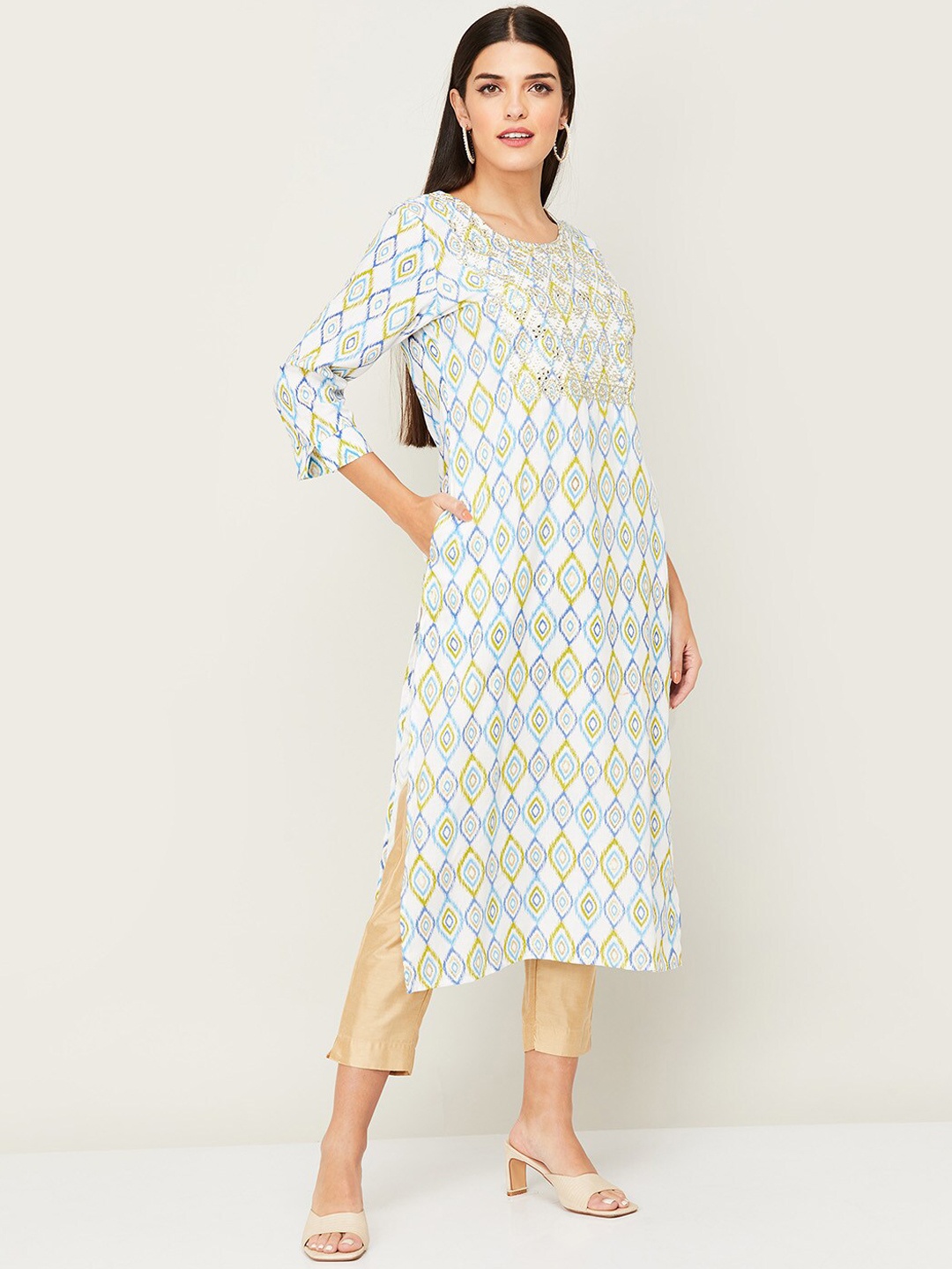 

Melange by Lifestyle Women White & Blue Ethnic Motifs Printed Mirror Work Kurta