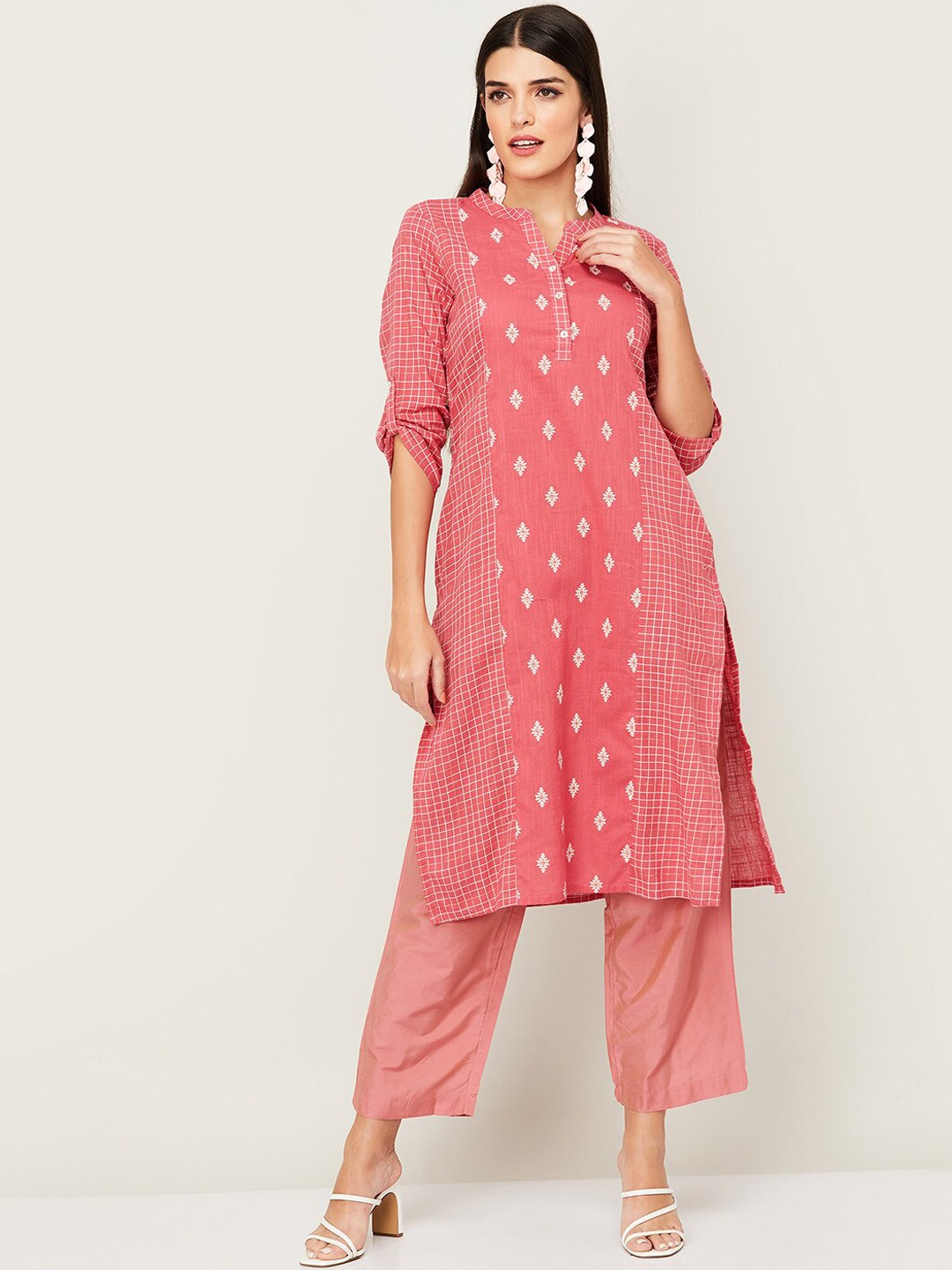 

Melange by Lifestyle Women Pink Ethnic Motifs Keyhole Neck Thread Work Kurta
