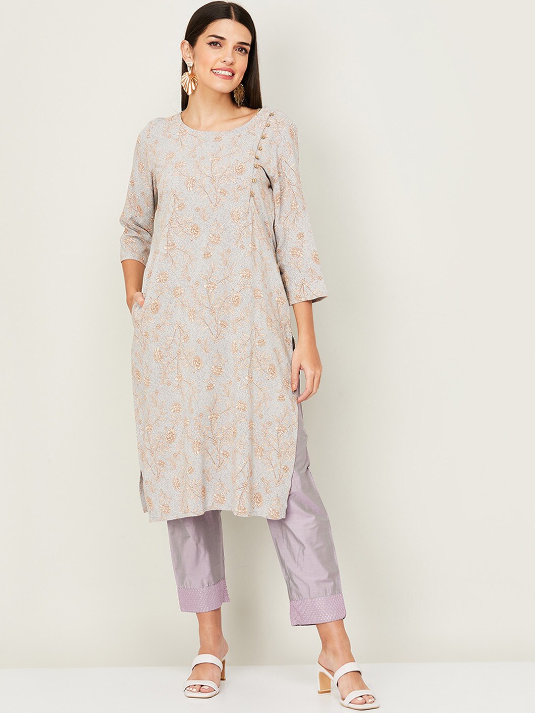 

Melange by Lifestyle Women Grey Floral Printed Thread Work Kurta