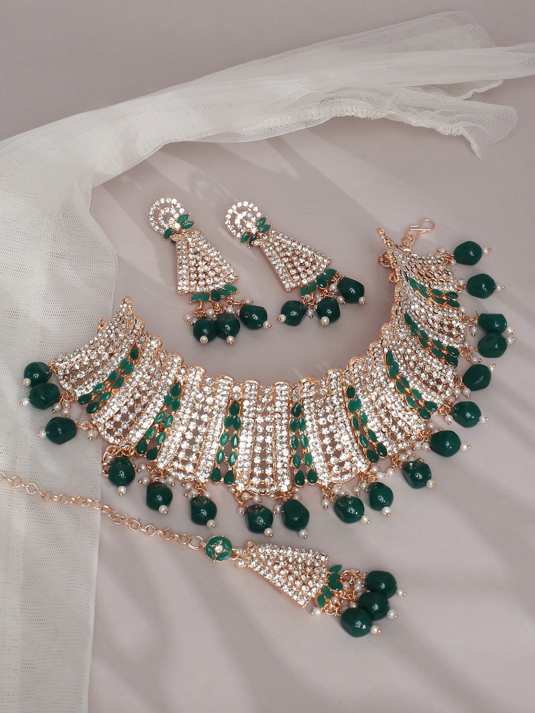 

VATSALYA creation Women Gold-Plated Green & White Stone-Studded Jewellery Set