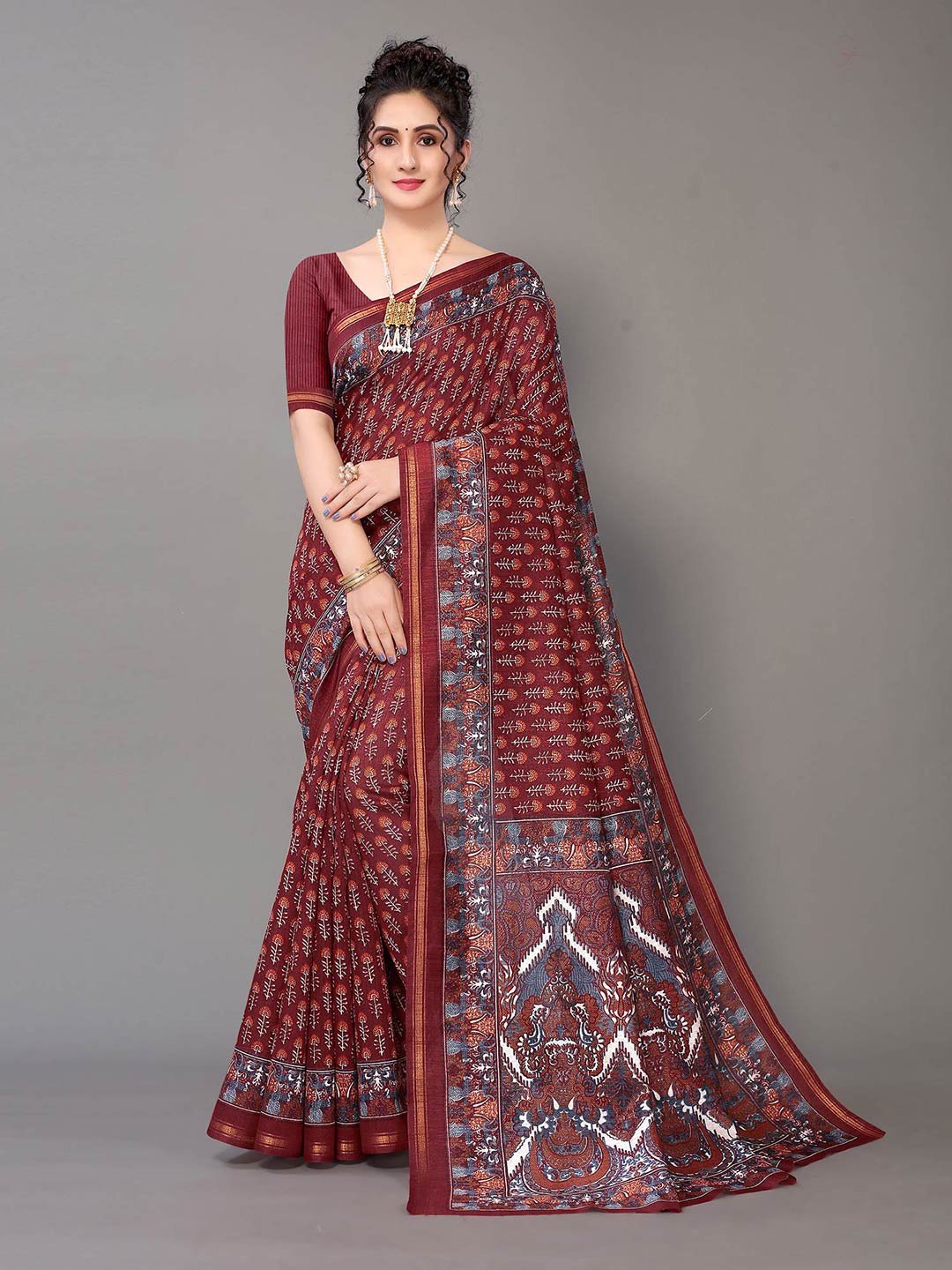 

HRITIKA Maroon & White Floral Zari Art Silk Saree