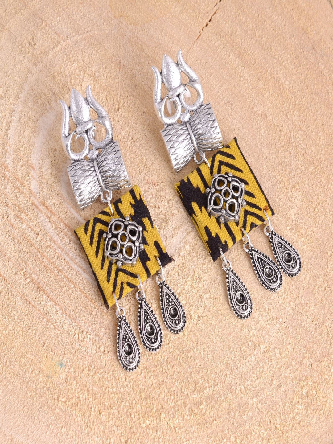 

kashwini Yellow Silver-Plated Square Fabric Drop Earrings