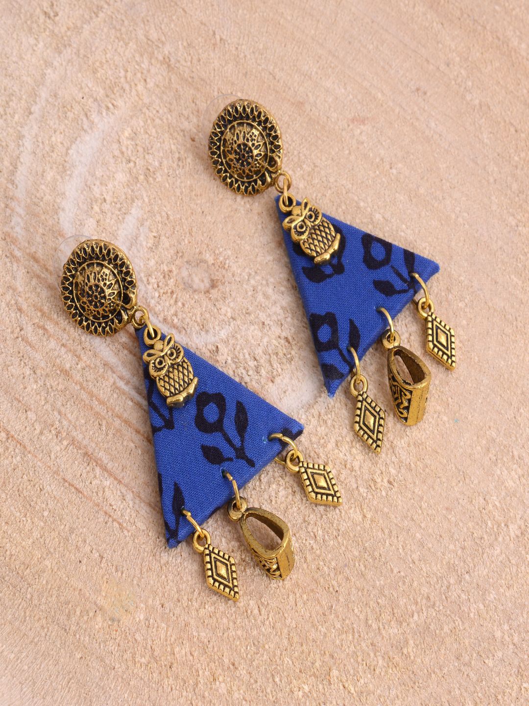 

kashwini Blue & Gold-Plated Contemporary Drop Earrings