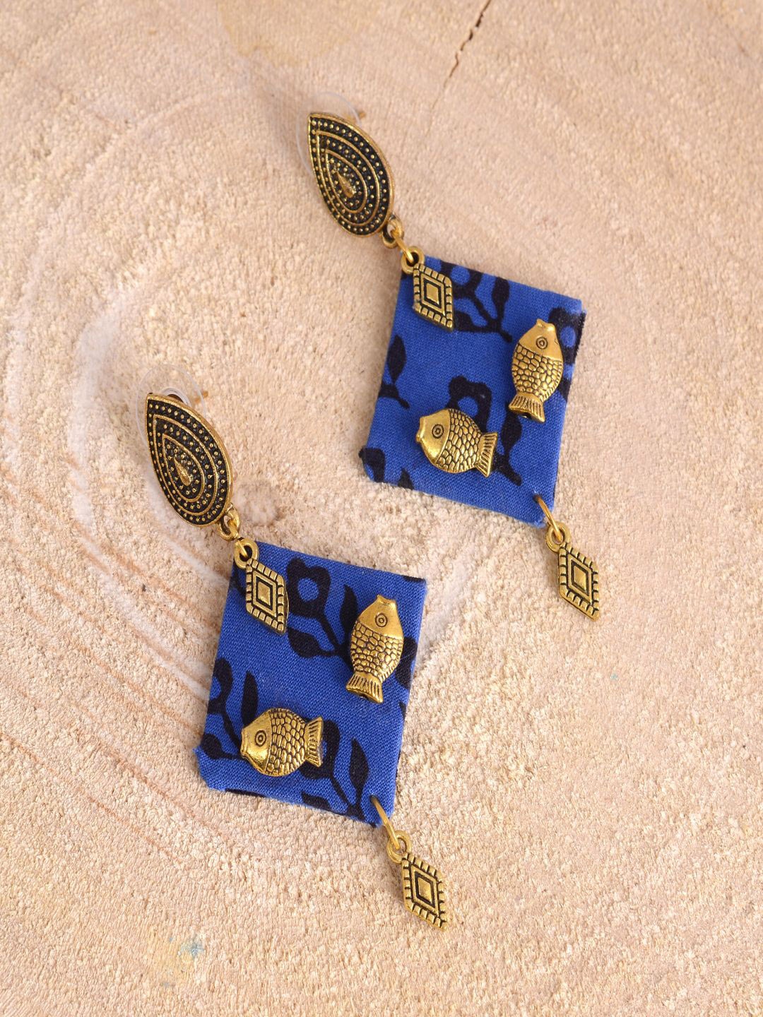 

kashwini Blue & Gold-Plated Contemporary Drop Earrings