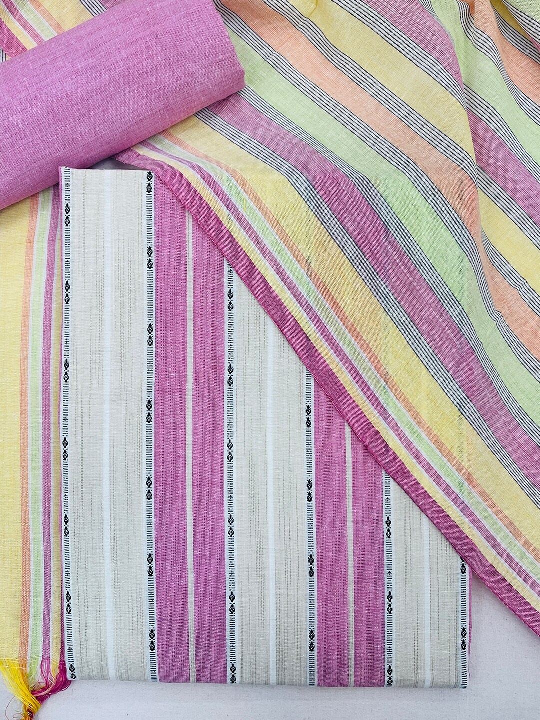 

Kvsfab Pink & Blue Unstitched Dress Material