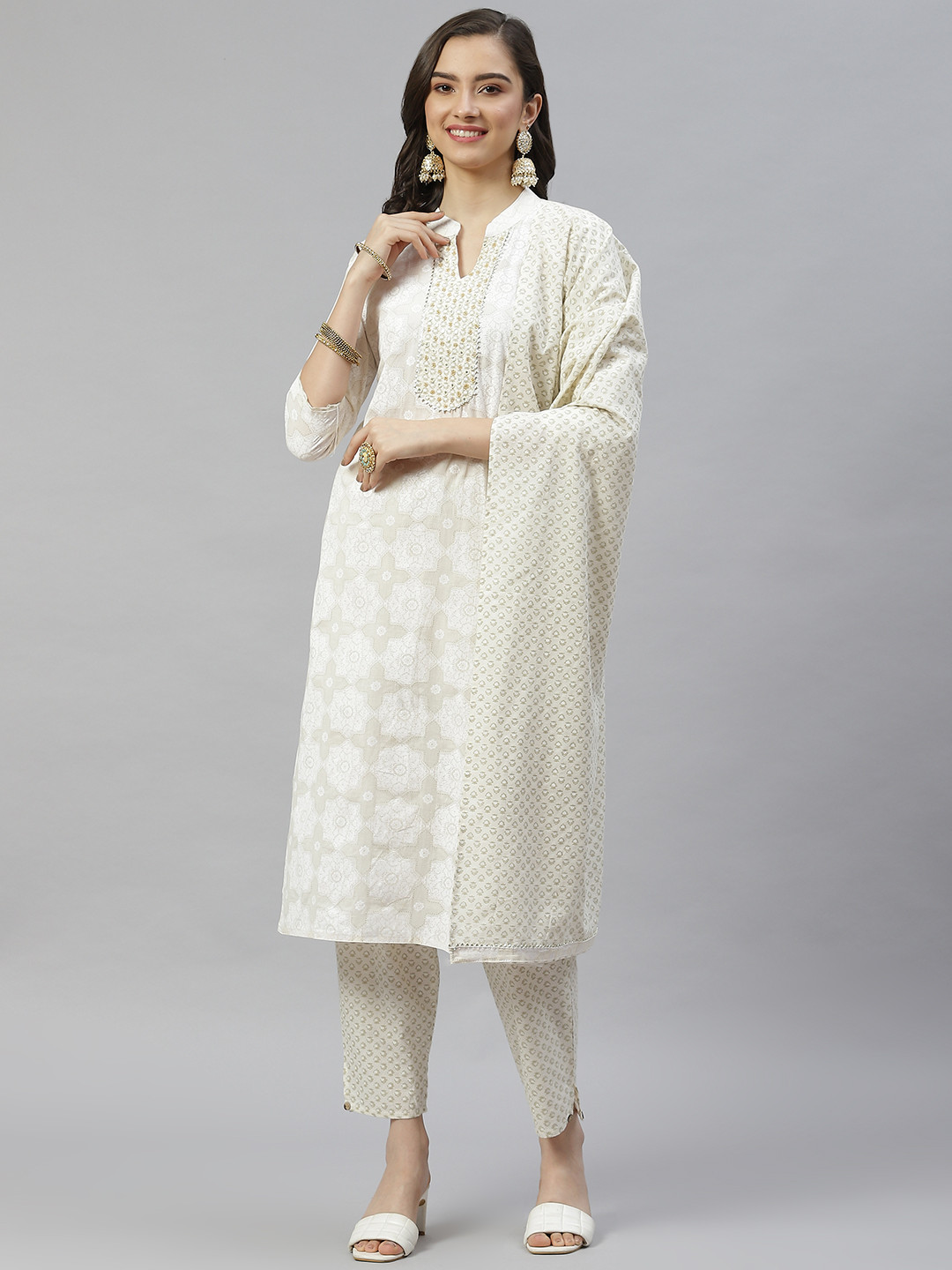 

HIGHLIGHT FASHION EXPORT Women Off White Beads and Stones Pure Cotton Kurta with Trousers & With Dupatta
