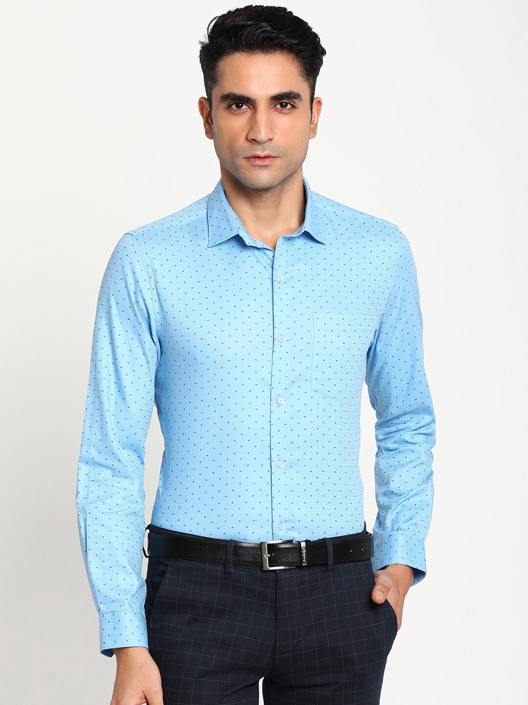 

Turtle Men Blue Slim Fit Printed Cotton Formal Shirt