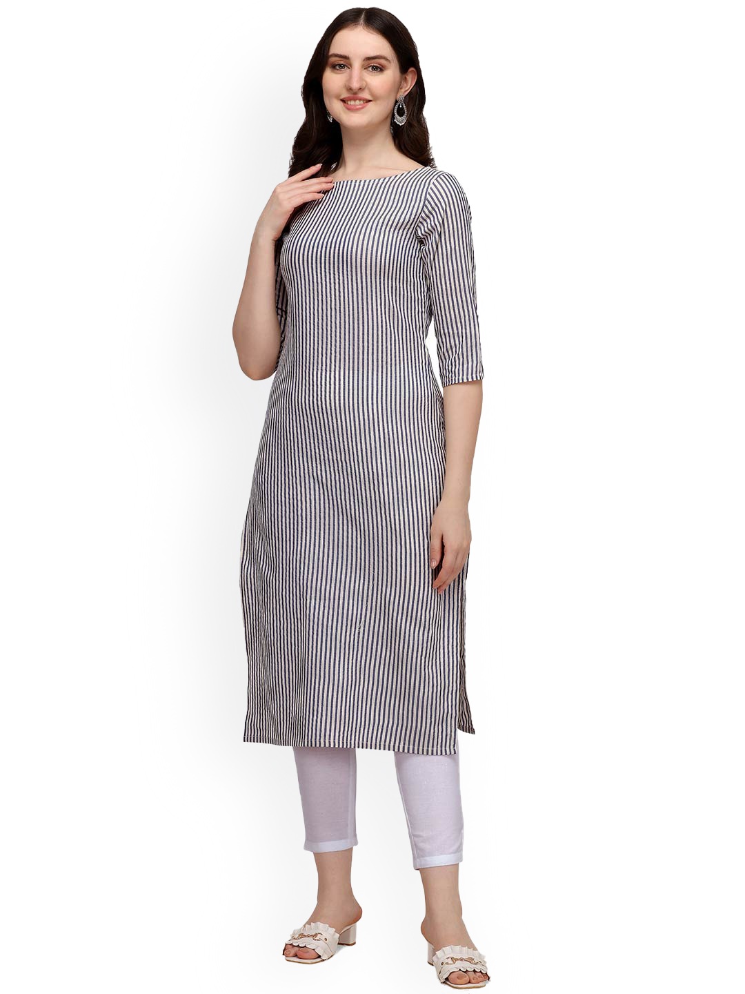 

HRITIKA Women Navy Blue Striped Thread Work Kurta