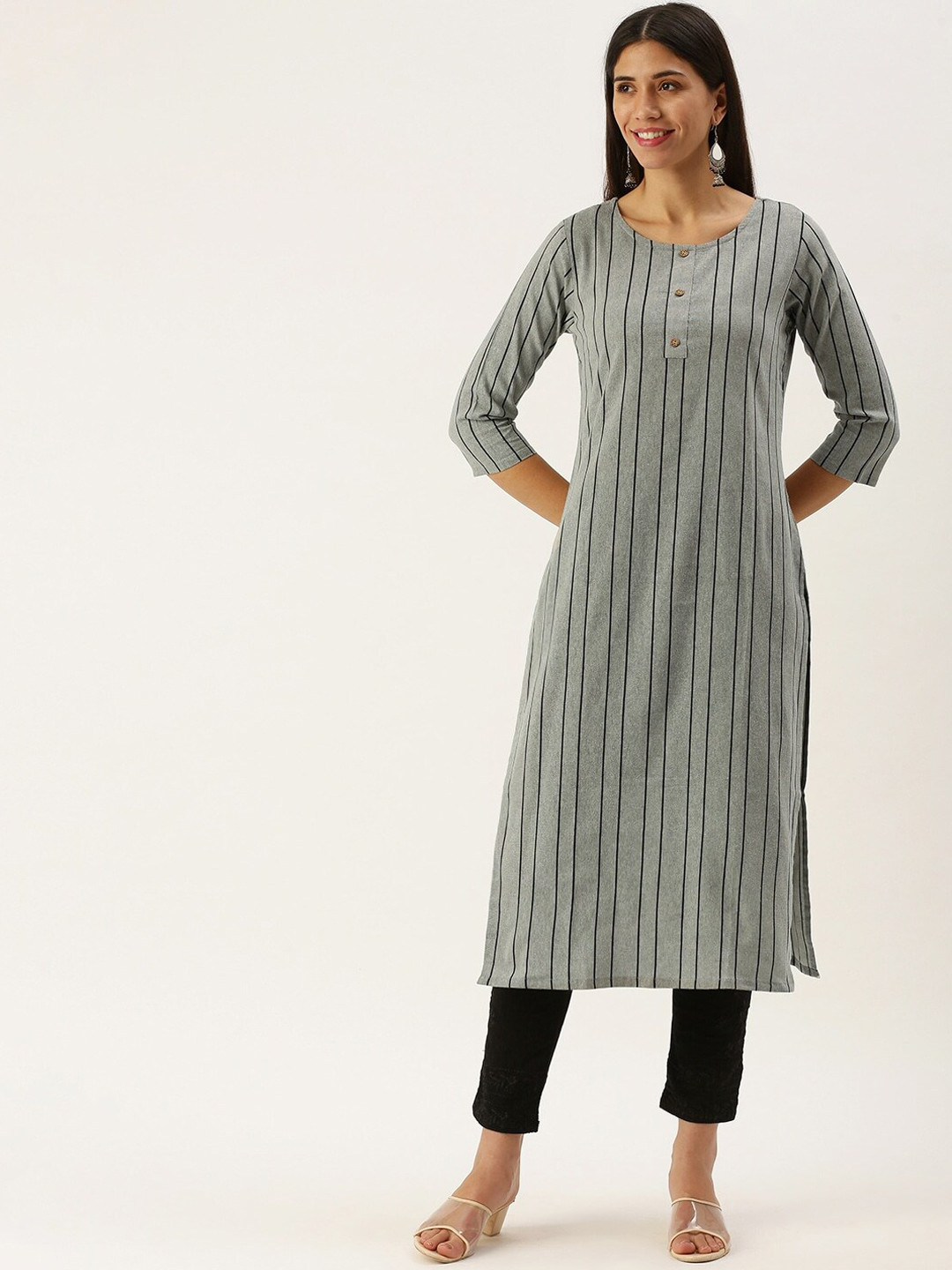 

HRITIKA Women Grey Striped Kurta