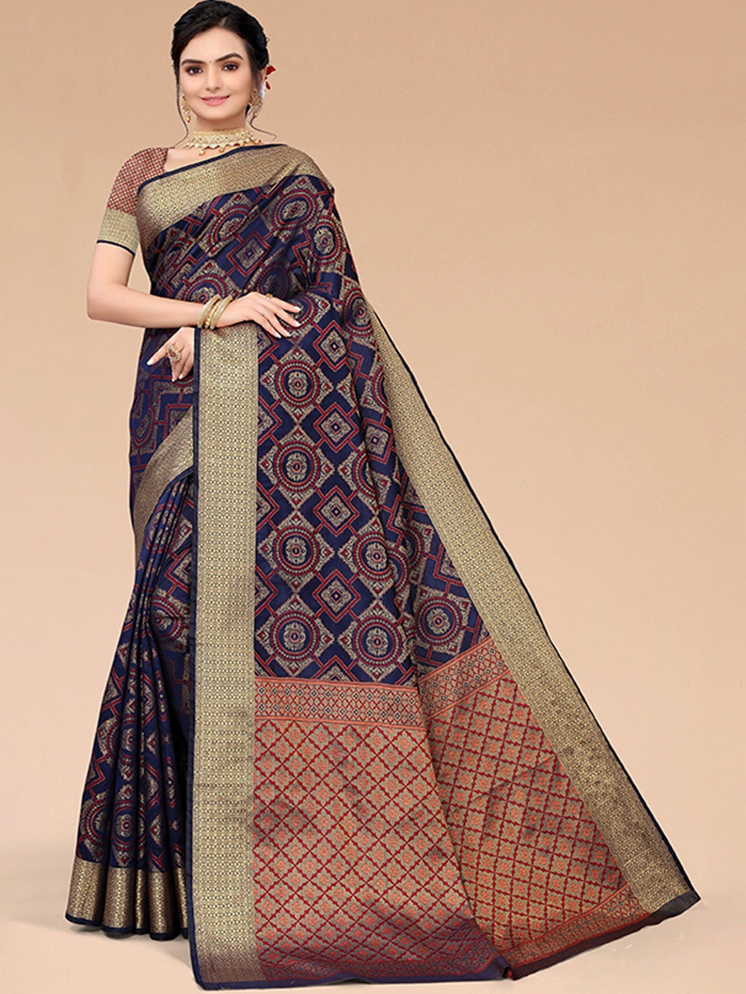 

Mitera Navy Blue & Brown Zari Silk Blend Fusion Kanjeevaram Saree