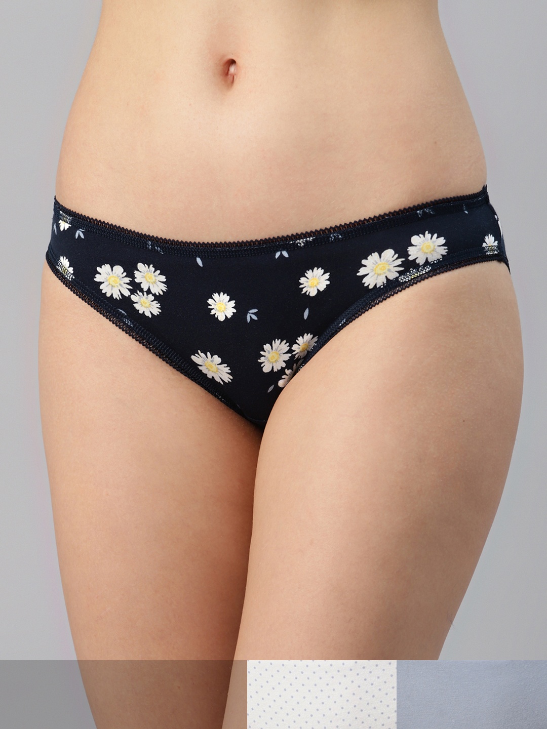 

Marks & Spencer Women Pack of 3 Bikini Briefs T612113K, Navy blue