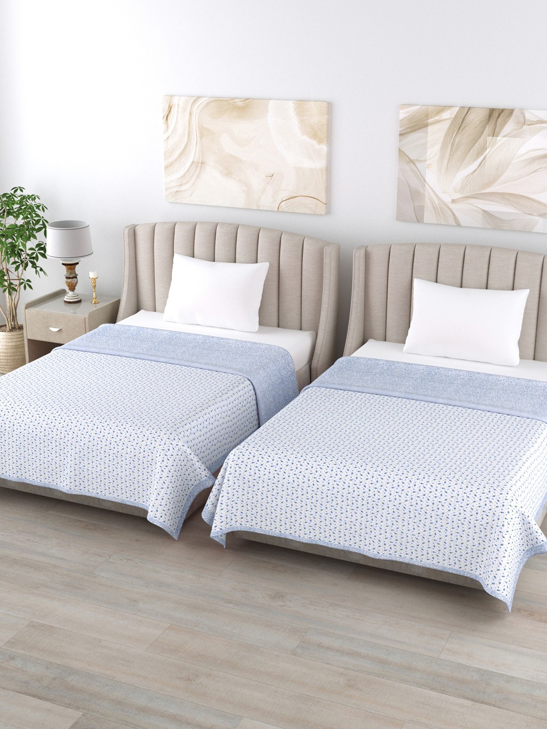 

Home Fresh Unisex White & Blue Blankets Quilts and Dohars