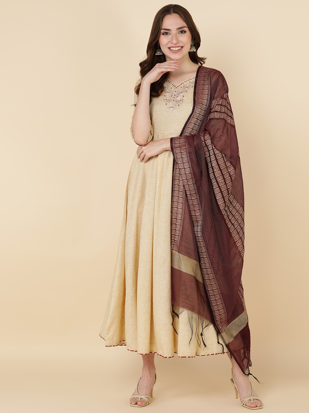 

MAAND Women Yellow & Brown Anarkali Kurta