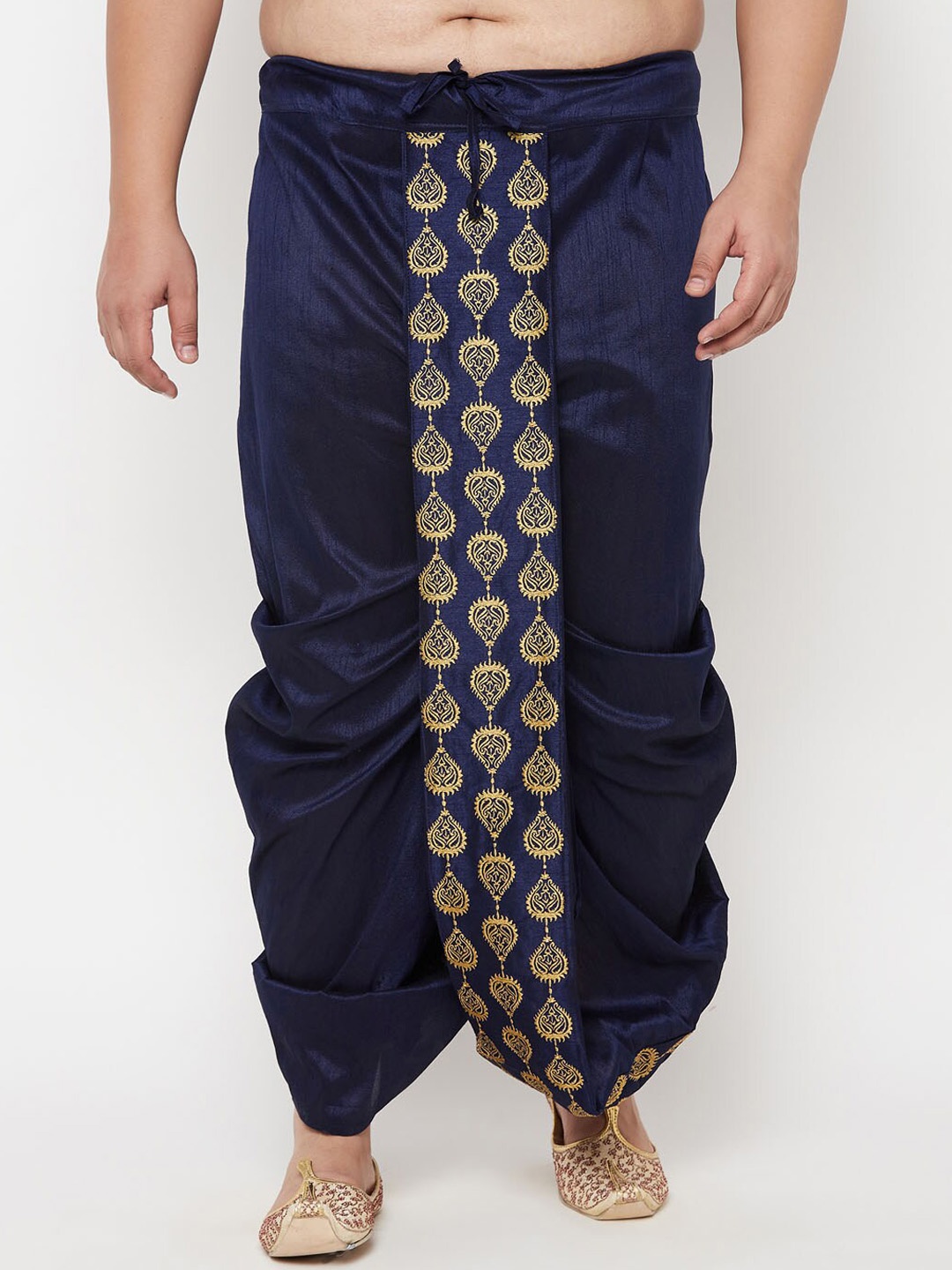 

VASTRAMAY Men Navy Blue & Gold-Coloured Embroidered Relaxed-Fit Dhotis