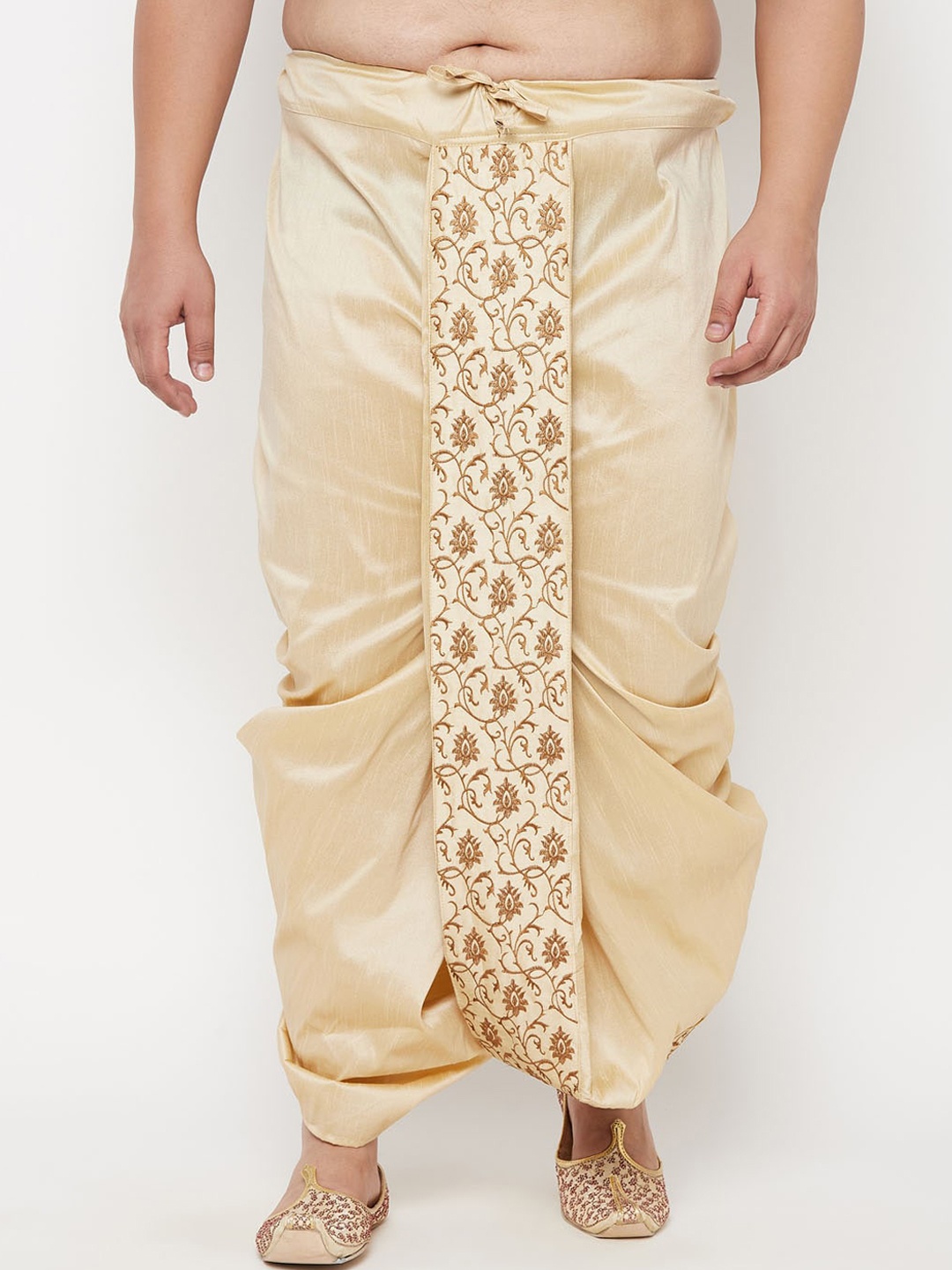 

VASTRAMAY Men Gold-Coloured Embroidered Relaxed-Fit Dhotis