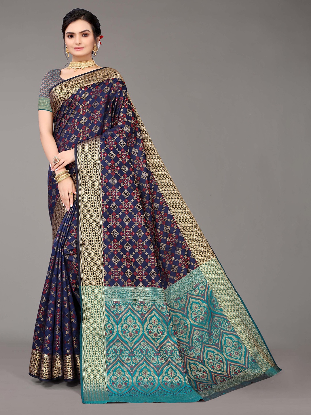 

Nimayaa Navy Blue & Red Floral Zari Silk Blend Kanjeevaram Saree