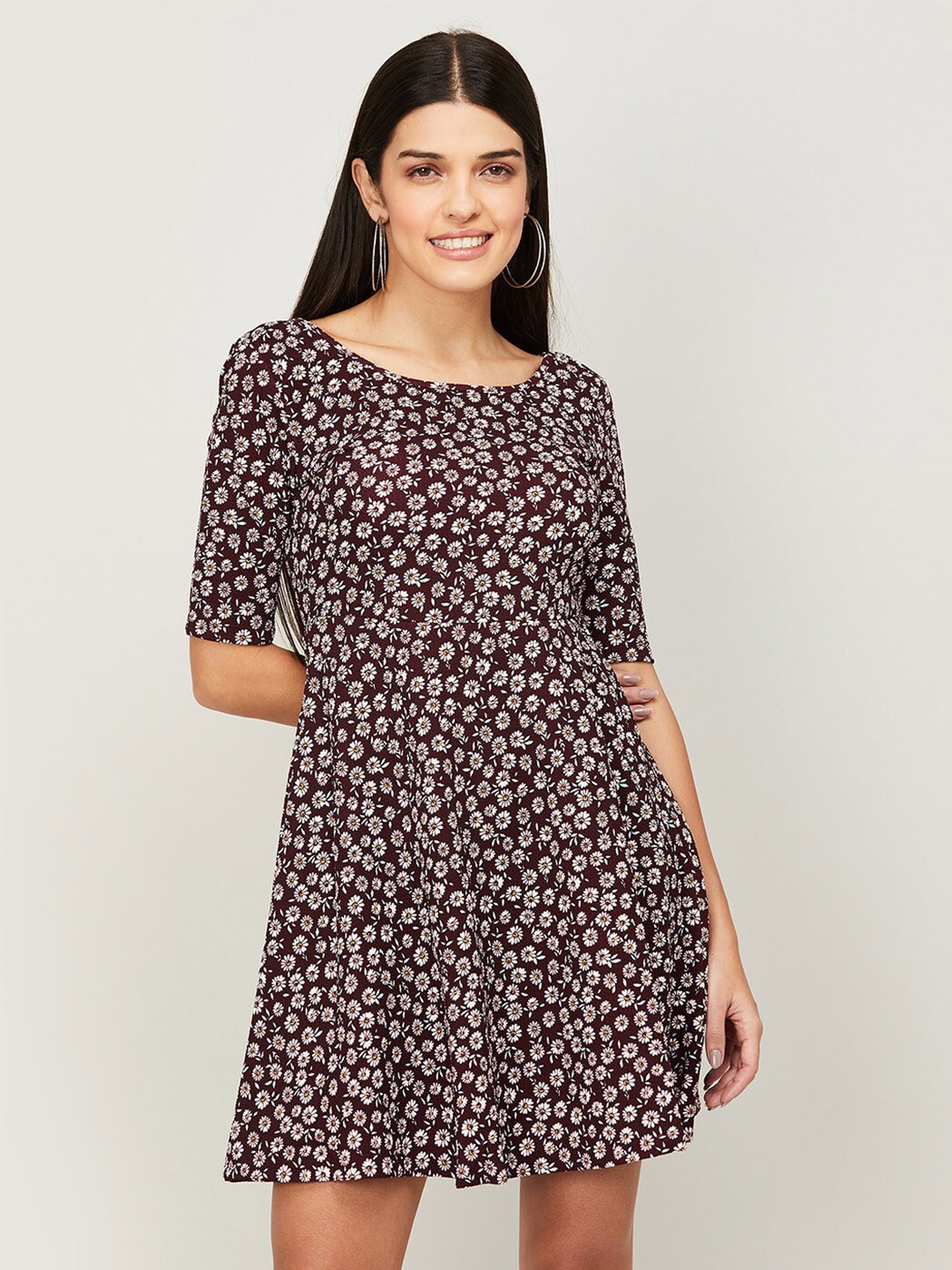 

Ginger by Lifestyle Burgundy & White Floral Printed Dress