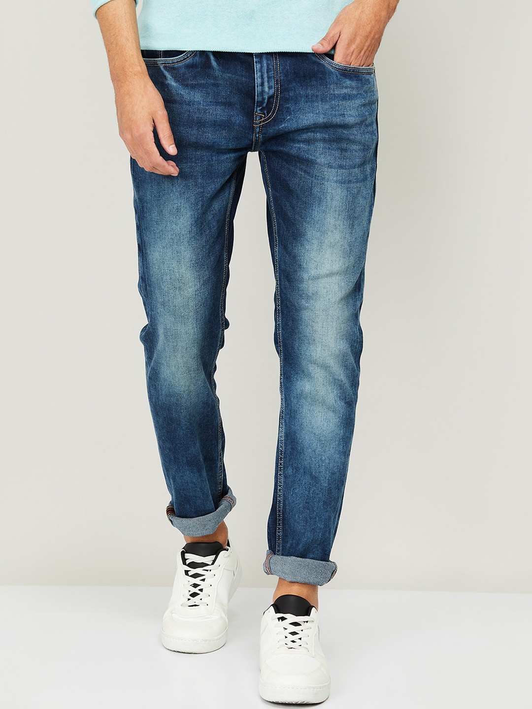 

Forca by Lifestyle Men Blue Comfort Low Distress Heavy Fade Jeans