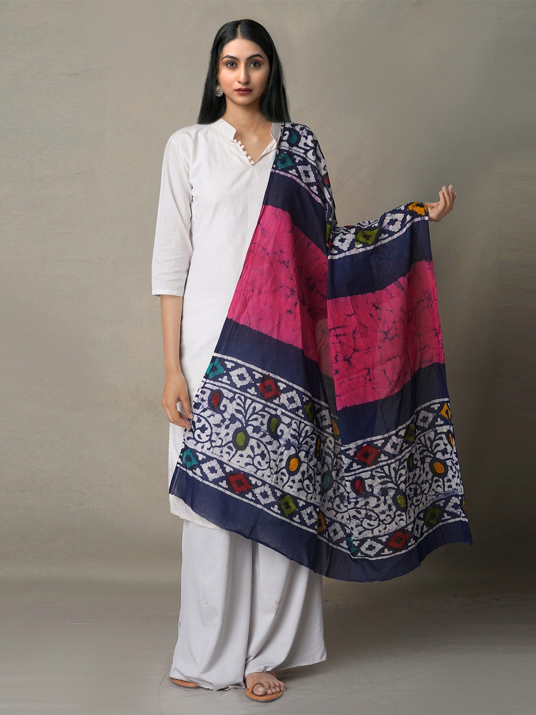 

Unnati Silks Pink & Navy Blue Sustainable Ethnic Motifs Printed Pure Cotton Batik Dupatta