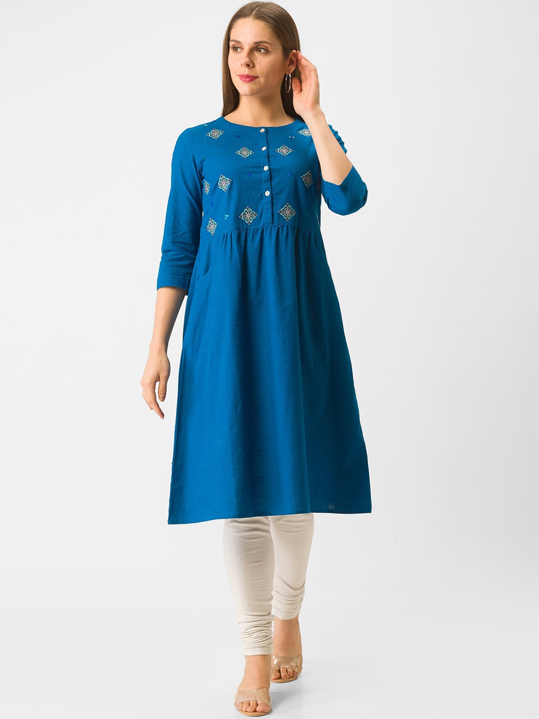 

Globus Women Blue Floral Embroidered Pure Cotton Kurta