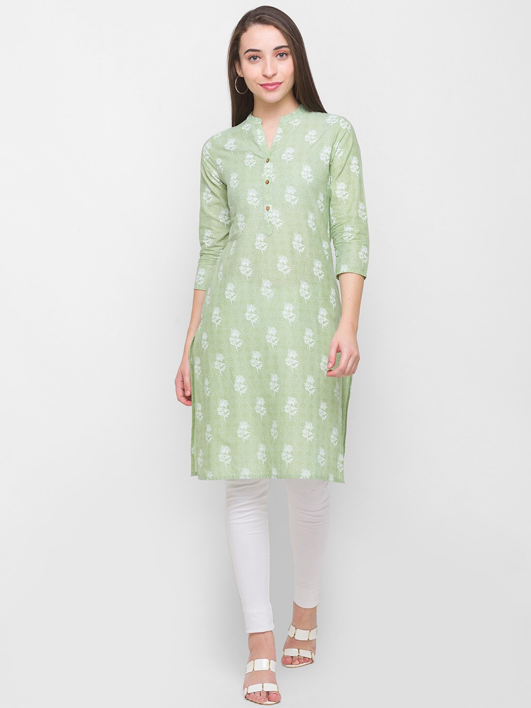 

Globus Women Green Floral Printed Kurta