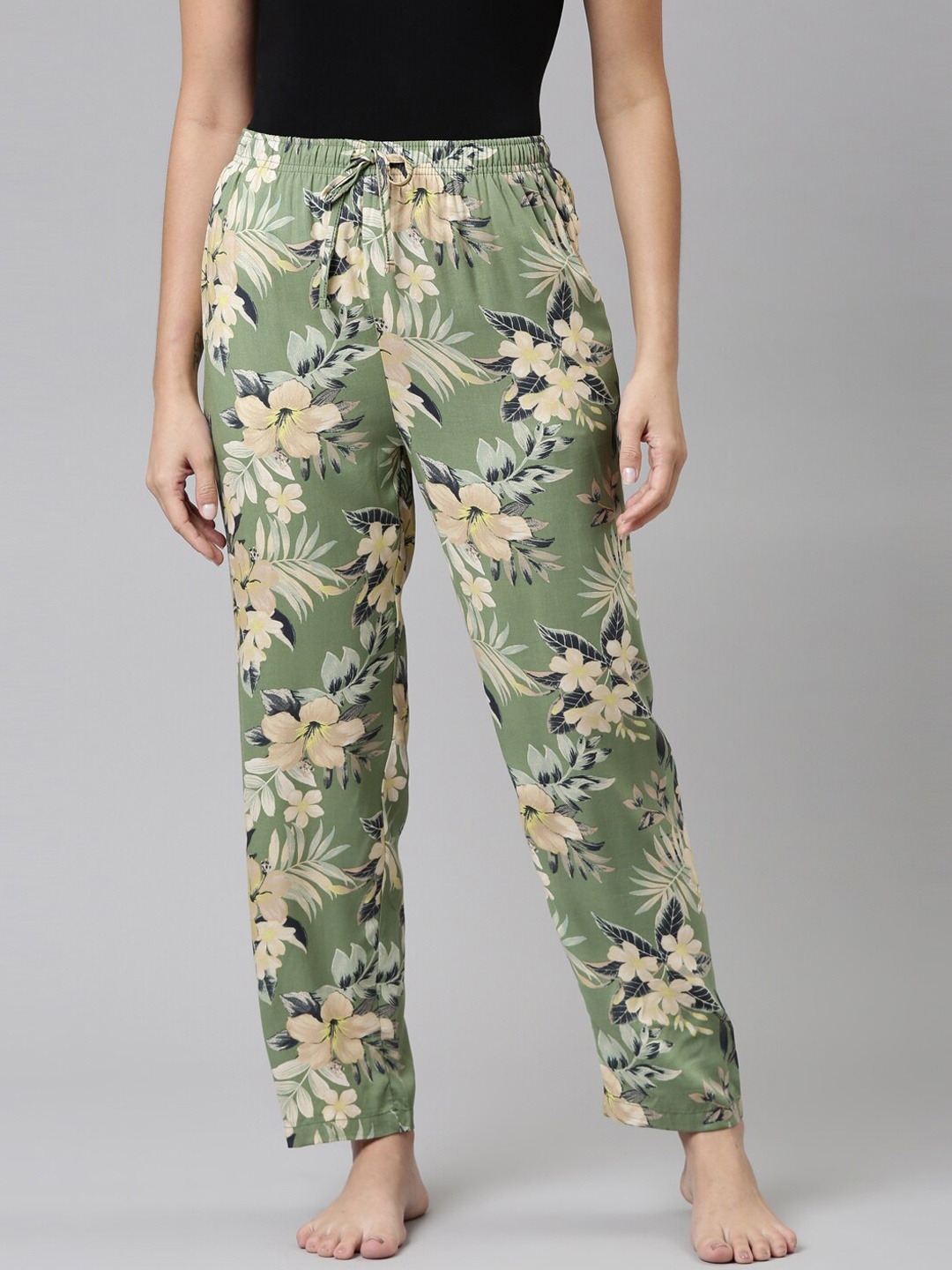 

Go Colors Women Green Printed Relaxed Fit Lounge Pants