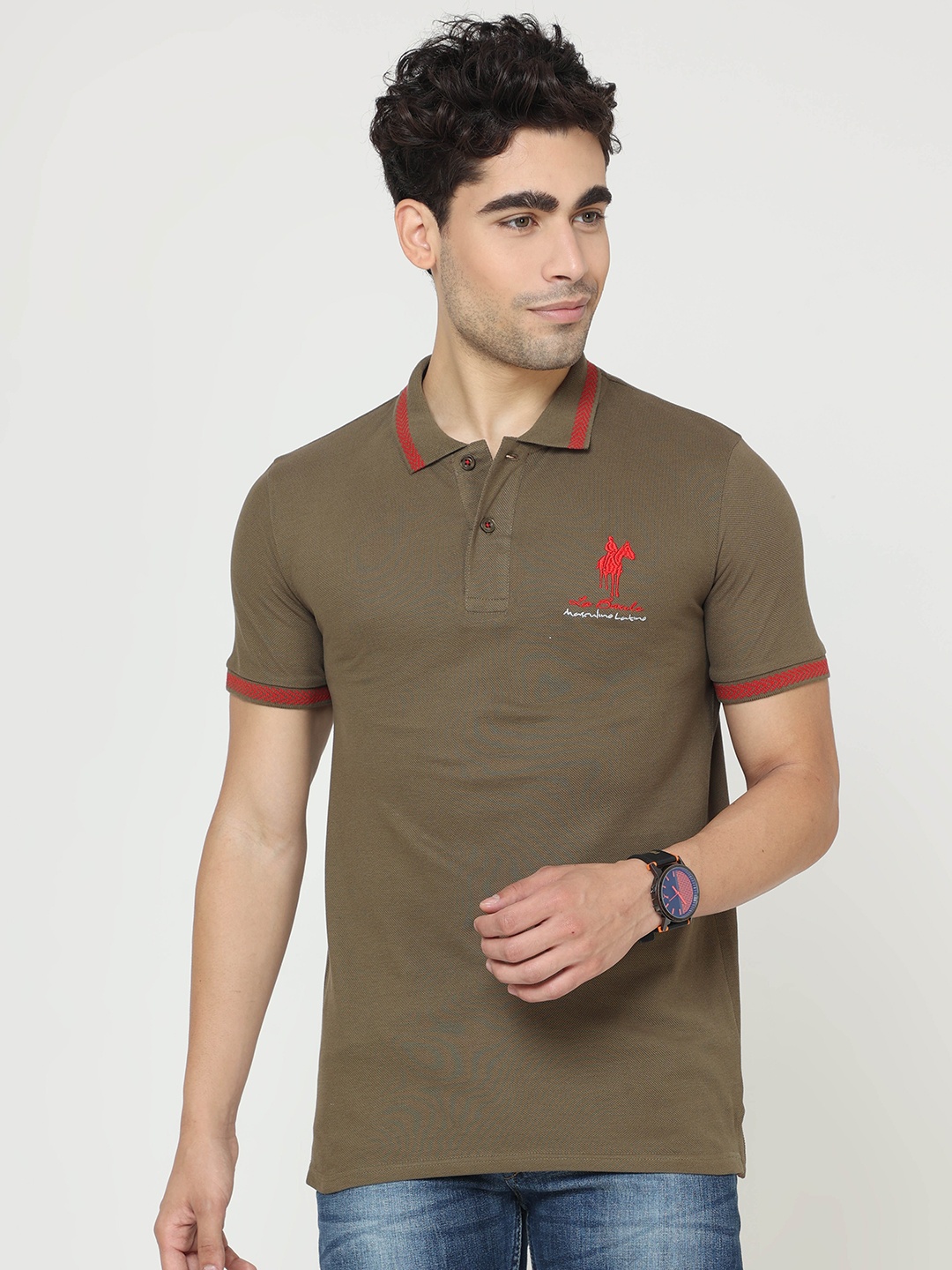 

Masculino Latino Plus Men Olive Green Polo Collar T-shirt