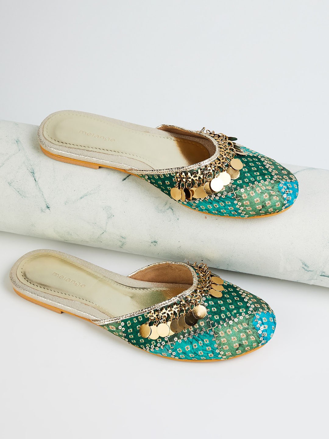 

Melange by Lifestyle Women Green Textured Flats
