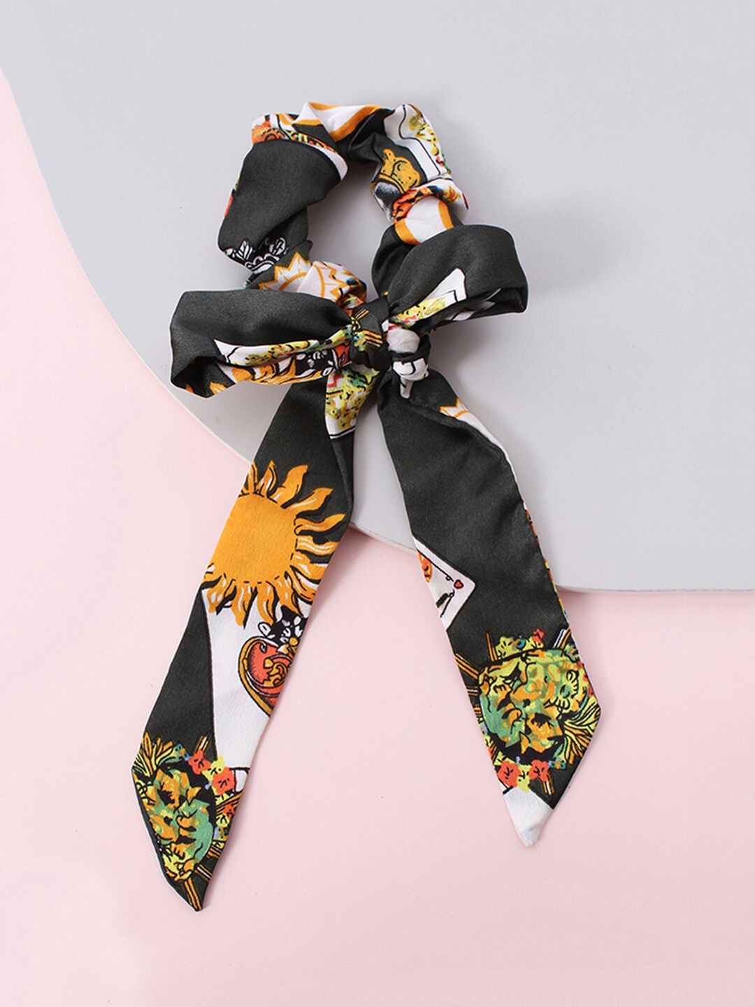 

Ayesha Women White & Black Hairband