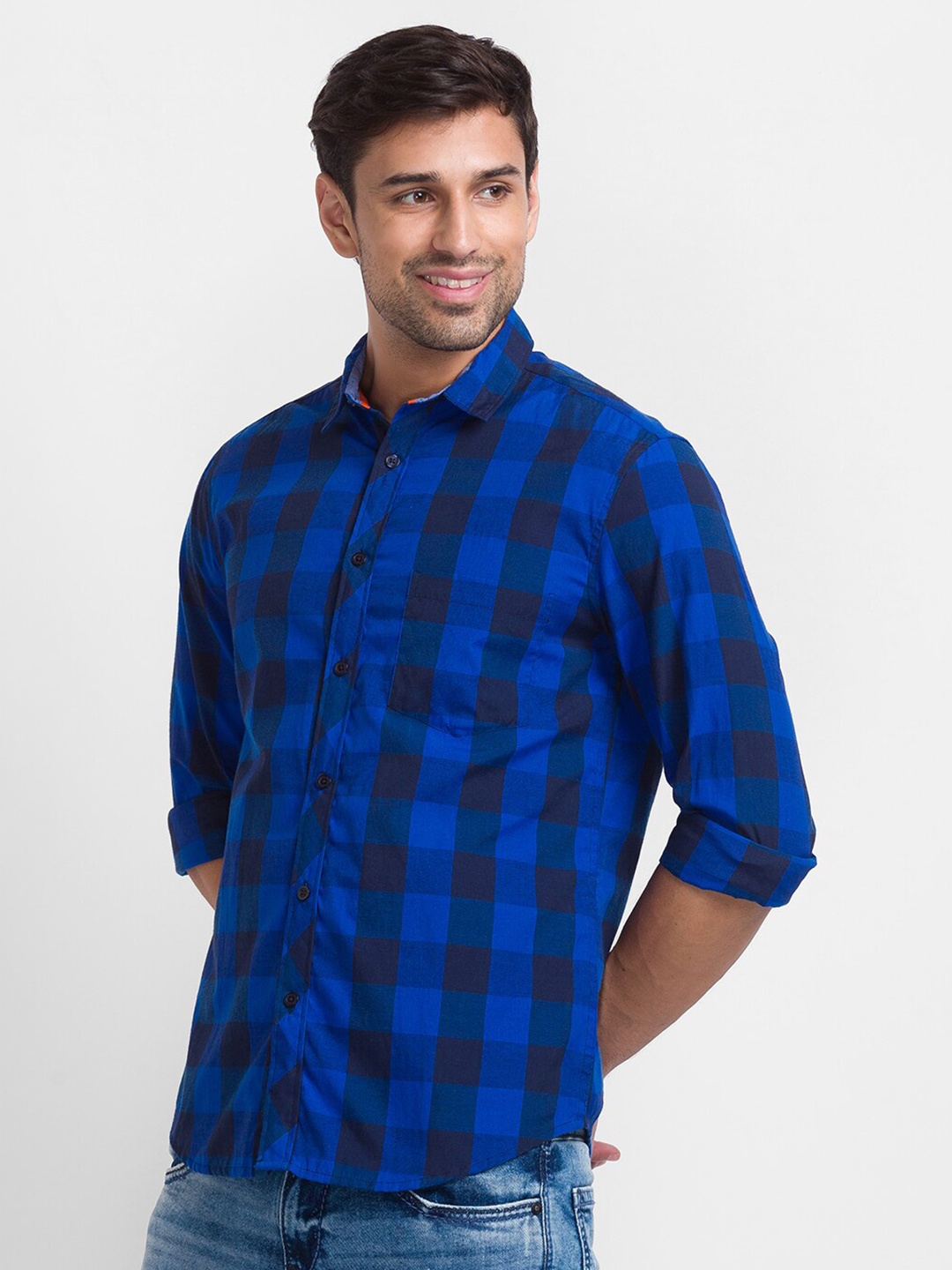 

Globus Men Navy Blue Checked 100% Cotton Casual Shirt