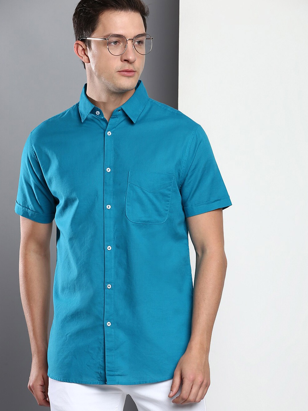 

Dennis Lingo Men Blue Solid Slim Fit Casual Shirt