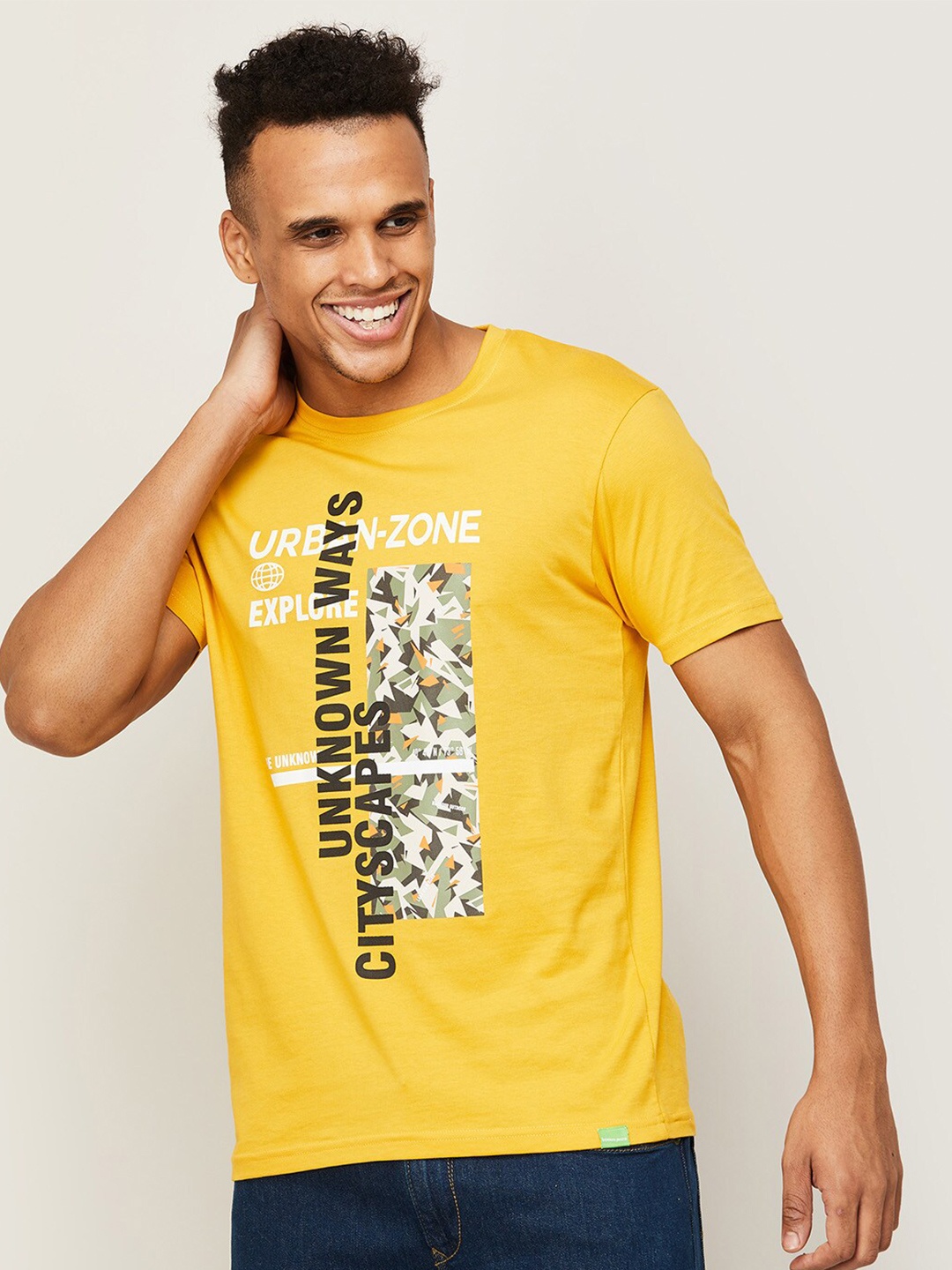 

Bossini Men Yellow Typography Printed 100% Cotton T-shirt