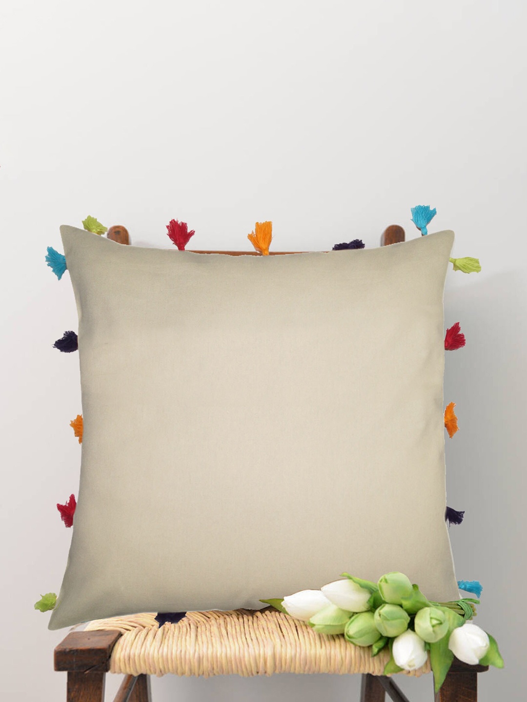 

Lushomes Beige Set of 3 Square Cushion Covers