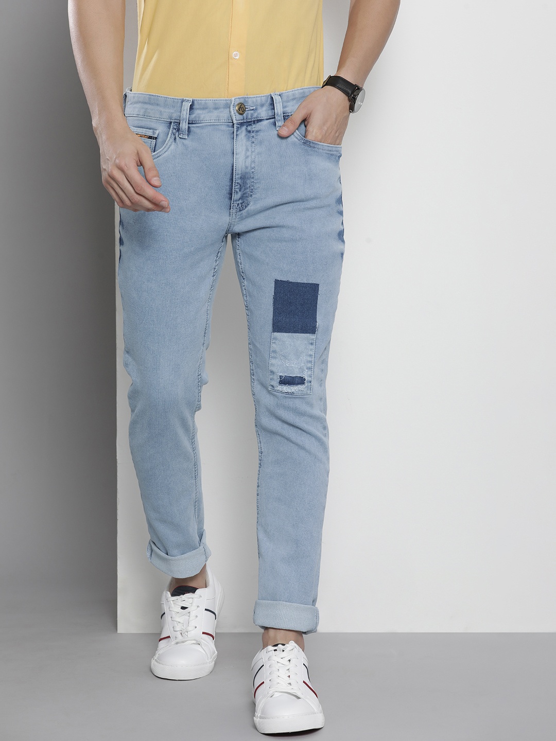 The Indian Garage Co Men Blue Slim Fit Low Distress Stretchable Jeans
