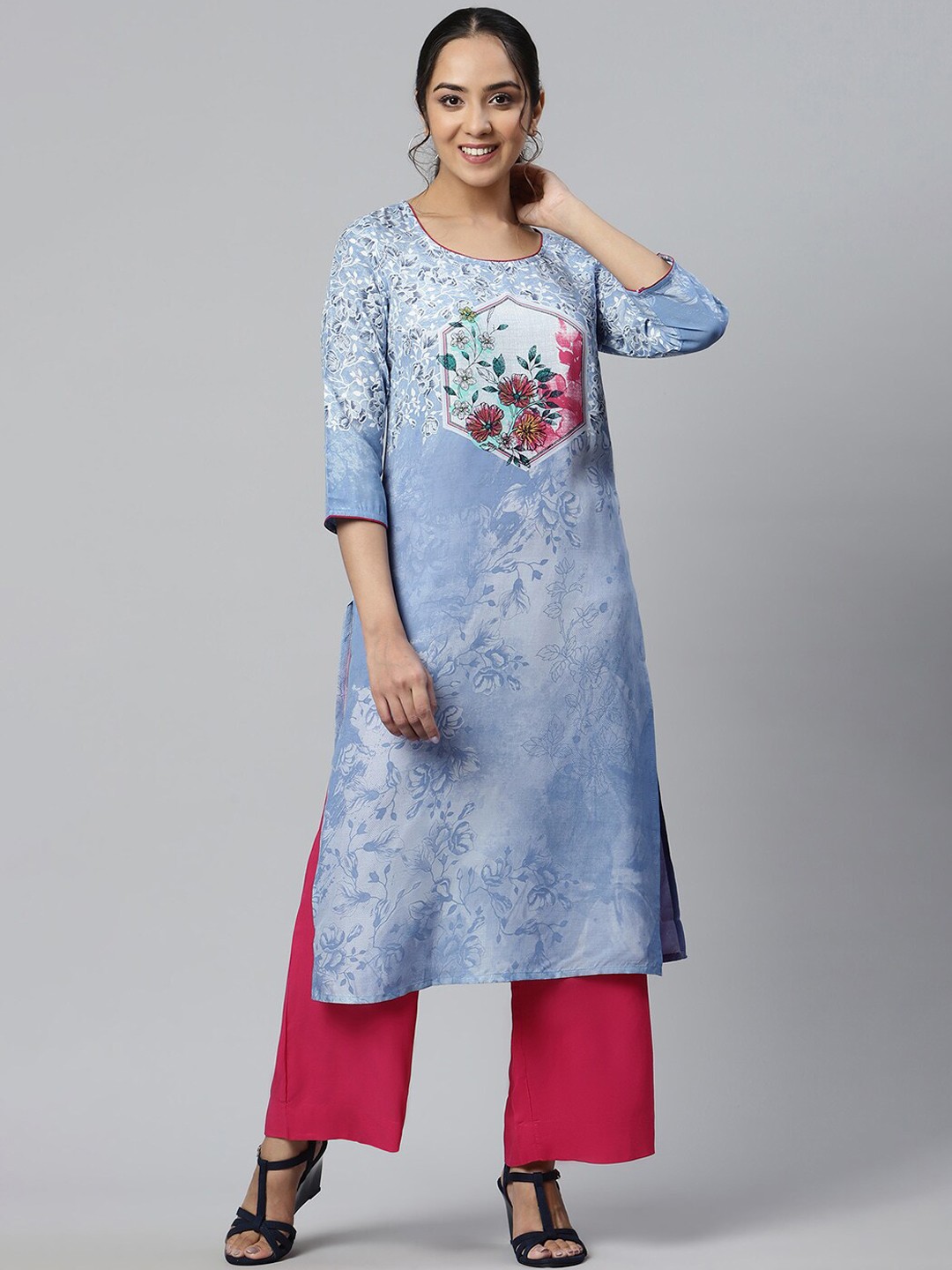 

Aurelia Women Floral Print Ethnic LIVA Kurta, Blue