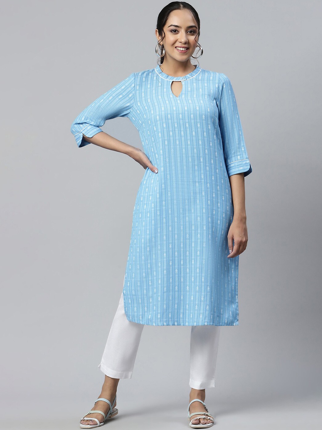 

AURELIA Women Blue Striped Keyhole Neck Floral Kurta