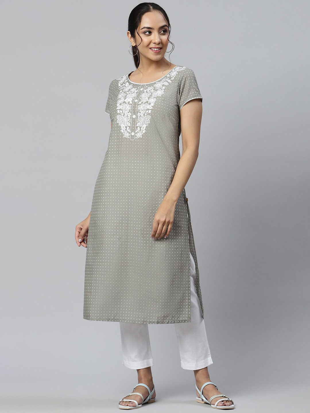 

AURELIA Women Floral Thread Work Kurta, Grey